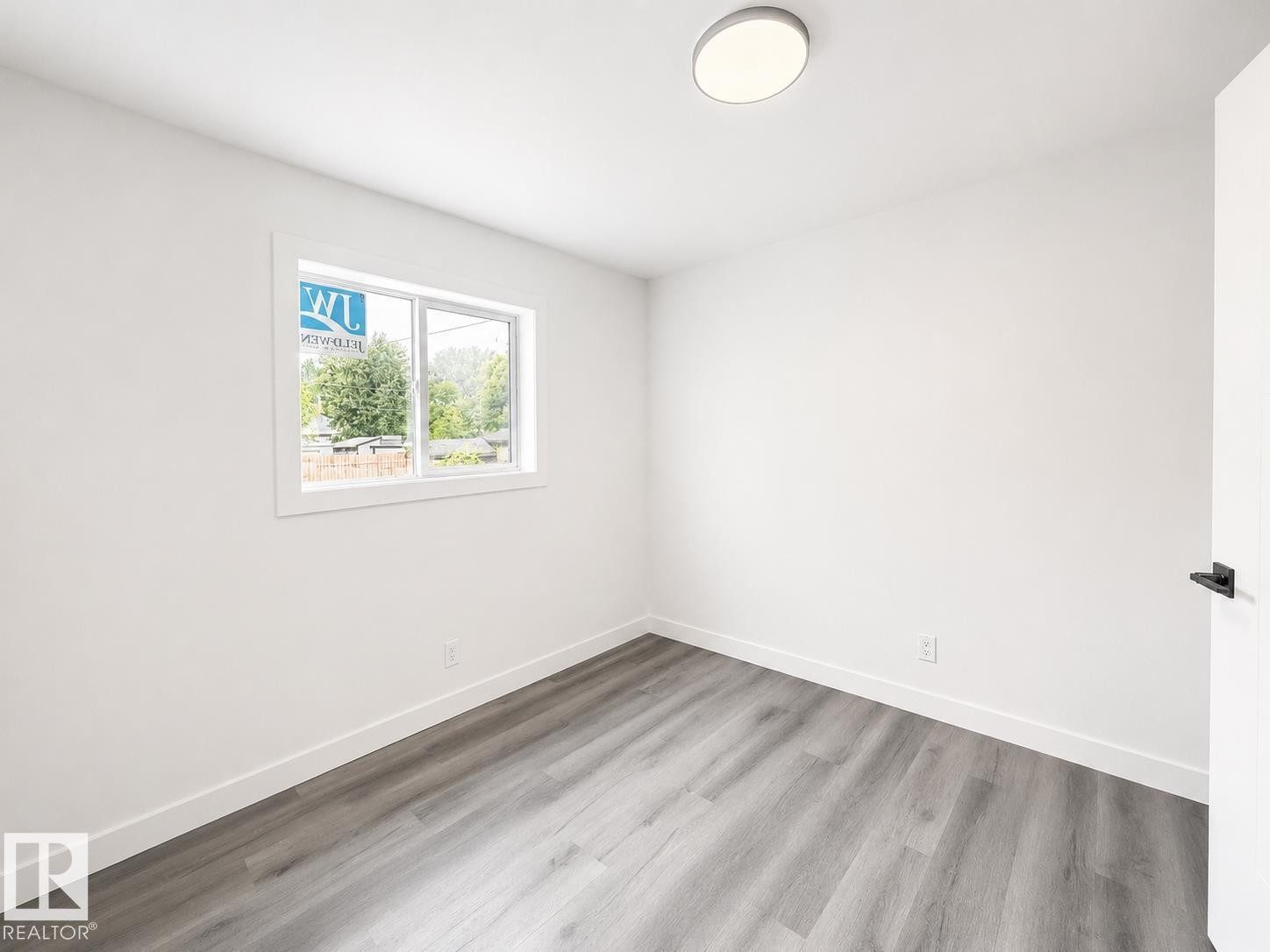 12746 116 Street, Edmonton, AB - Indoor Photo Showing Other Room