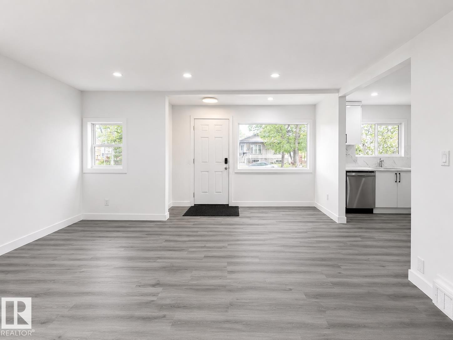 12746 116 Street, Edmonton, AB - Indoor Photo Showing Other Room