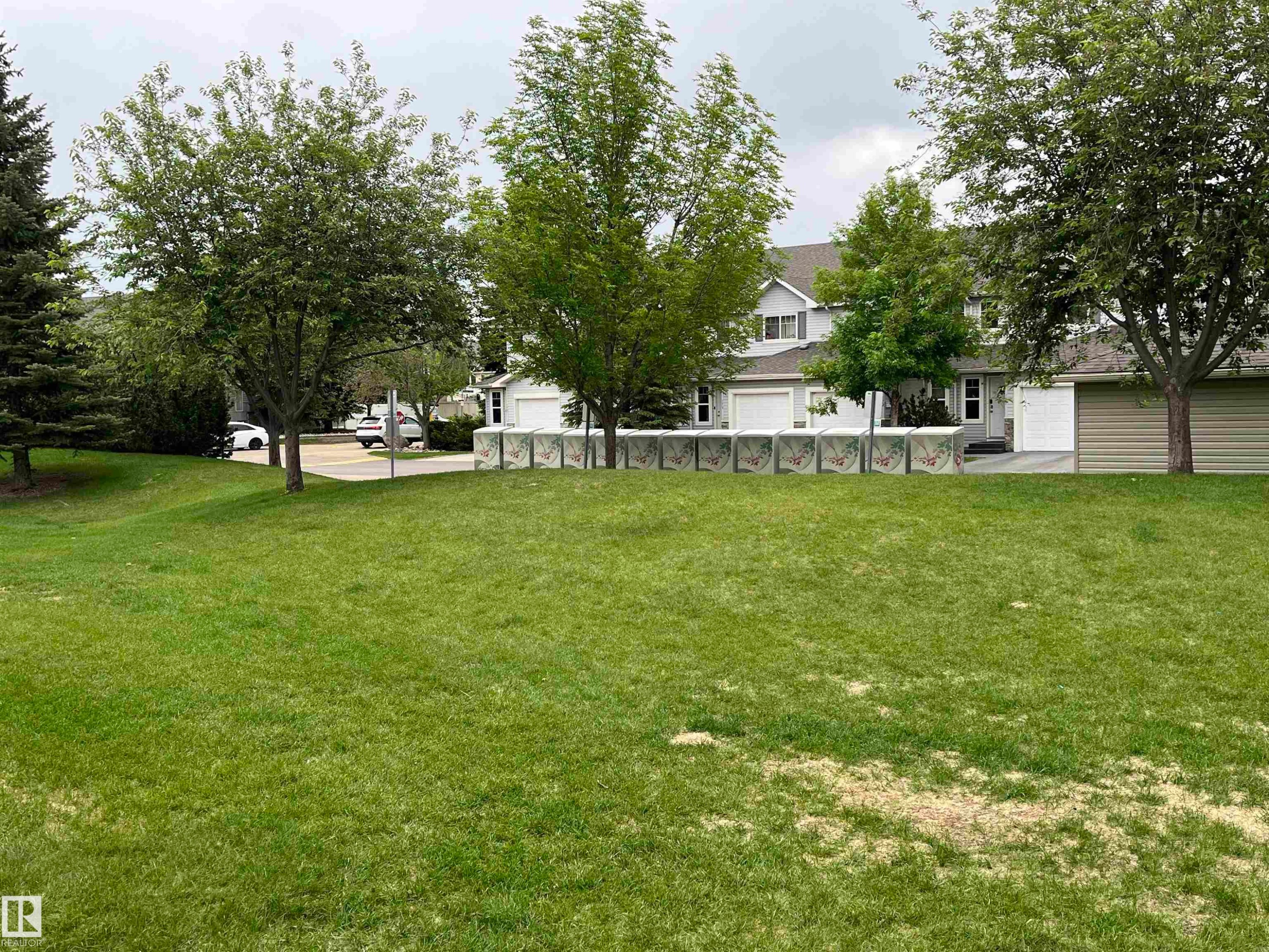 185 230 Edwards Drive, Edmonton, AB
