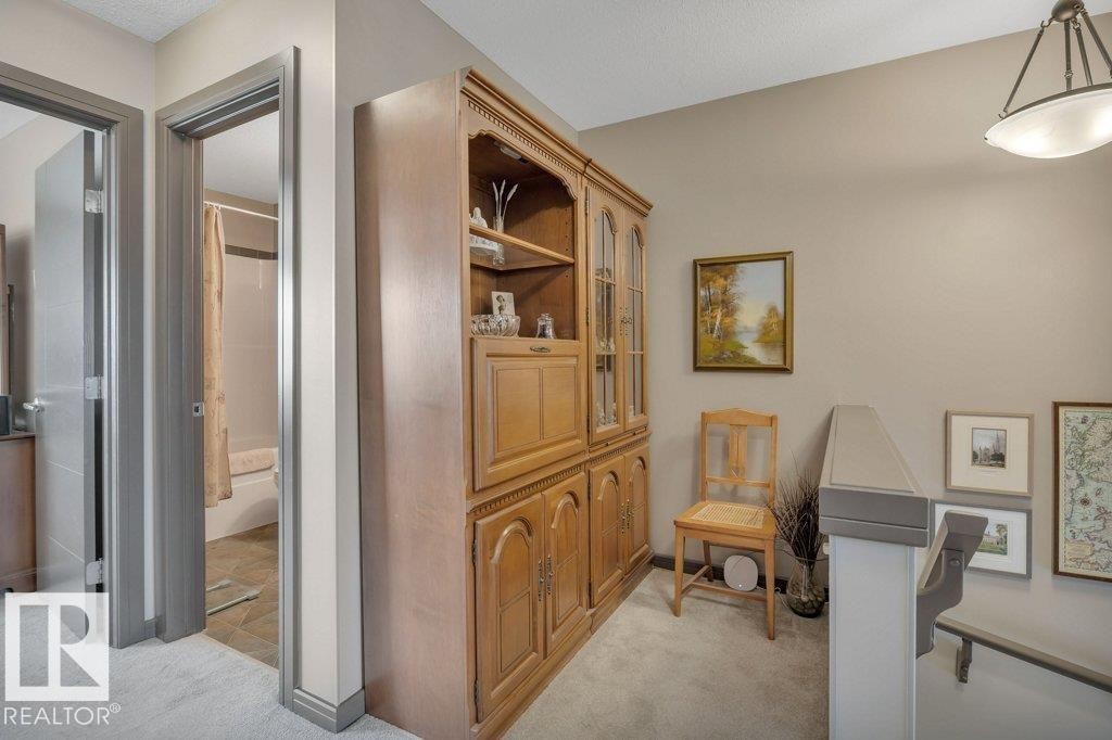 497 Chappelle Drive, Edmonton, AB - Indoor Photo Showing Other Room