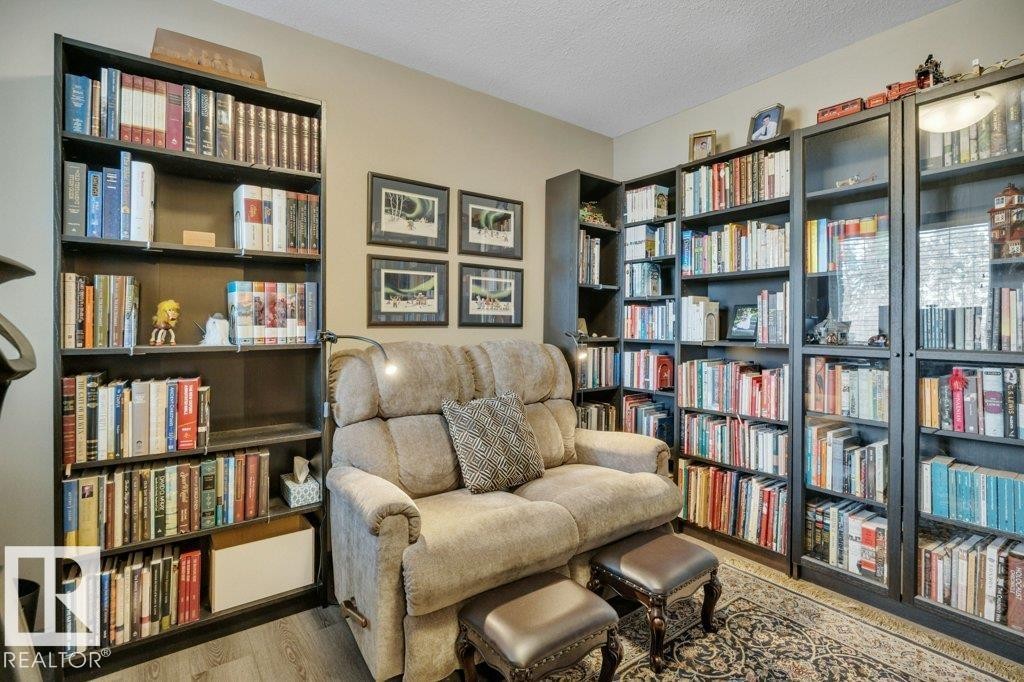 497 Chappelle Drive, Edmonton, AB - Indoor