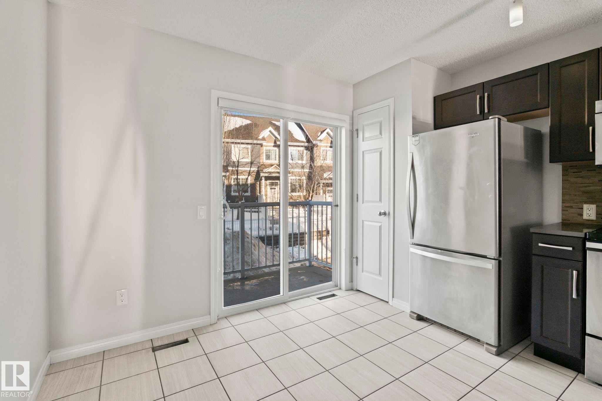 #62 4050 Savaryn Drive Sw, Edmonton, AB - Indoor Photo Showing Other Room