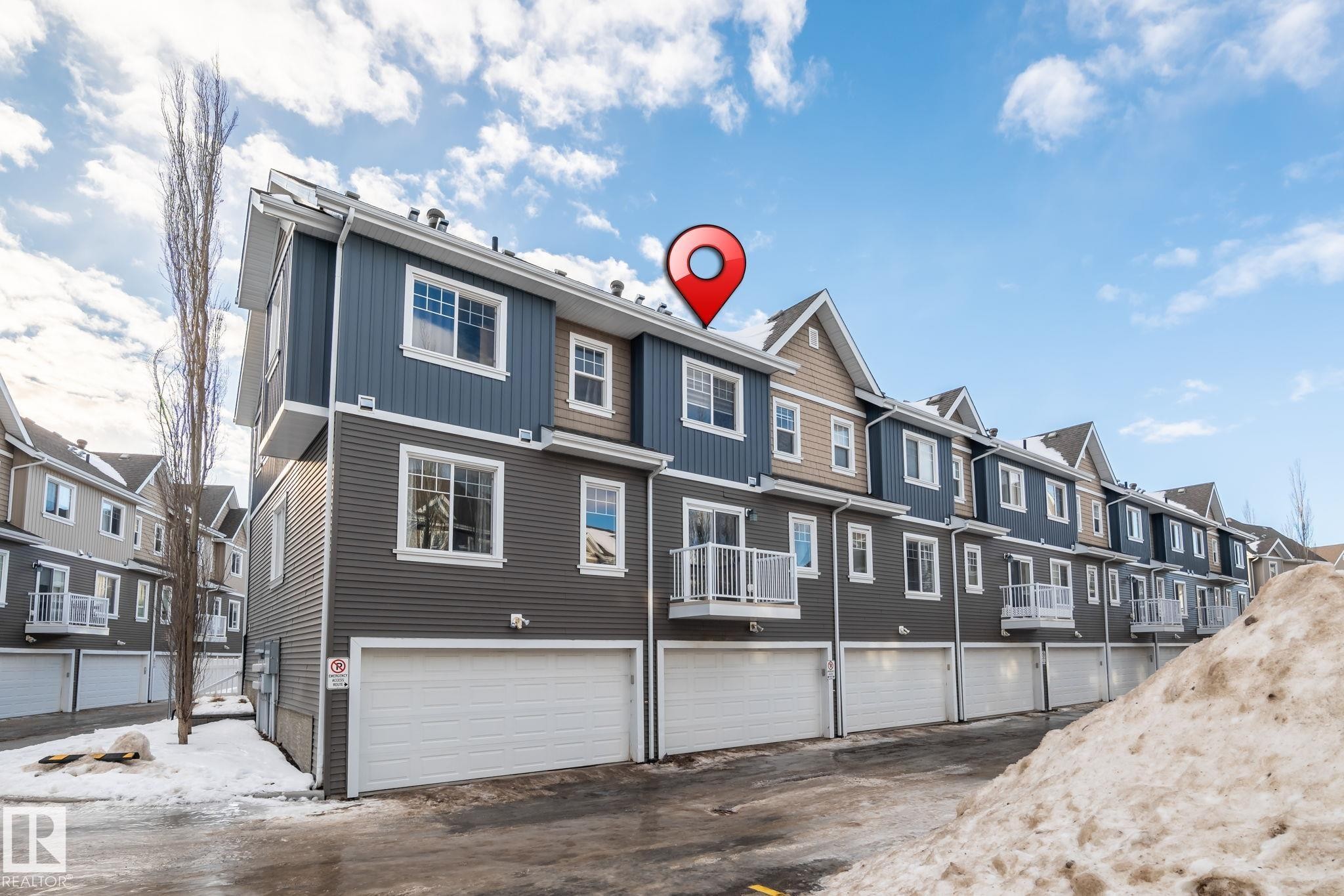 #62 4050 Savaryn Drive Sw, Edmonton, AB - Outdoor