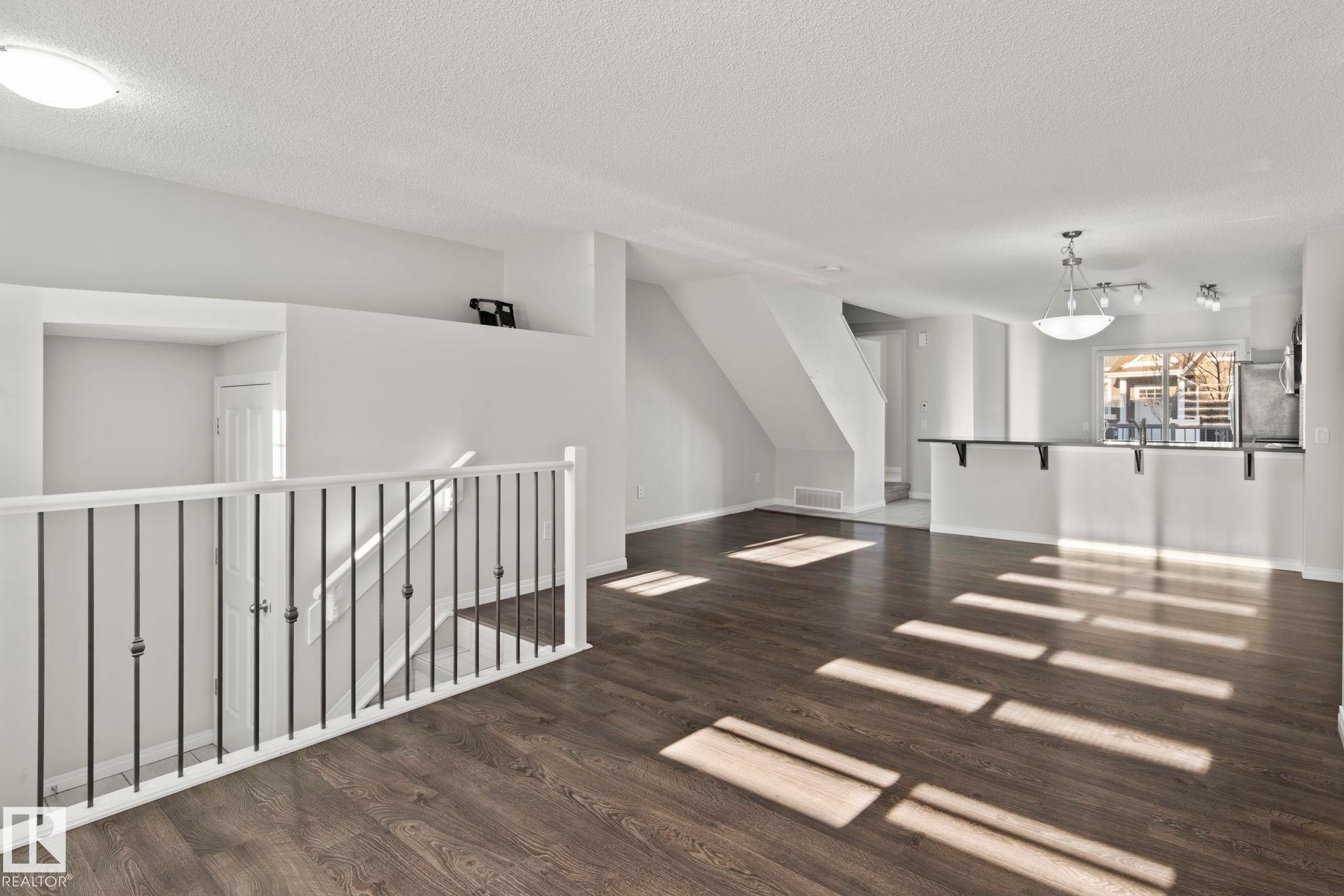 #62 4050 Savaryn Drive Sw, Edmonton, AB - Indoor Photo Showing Other Room