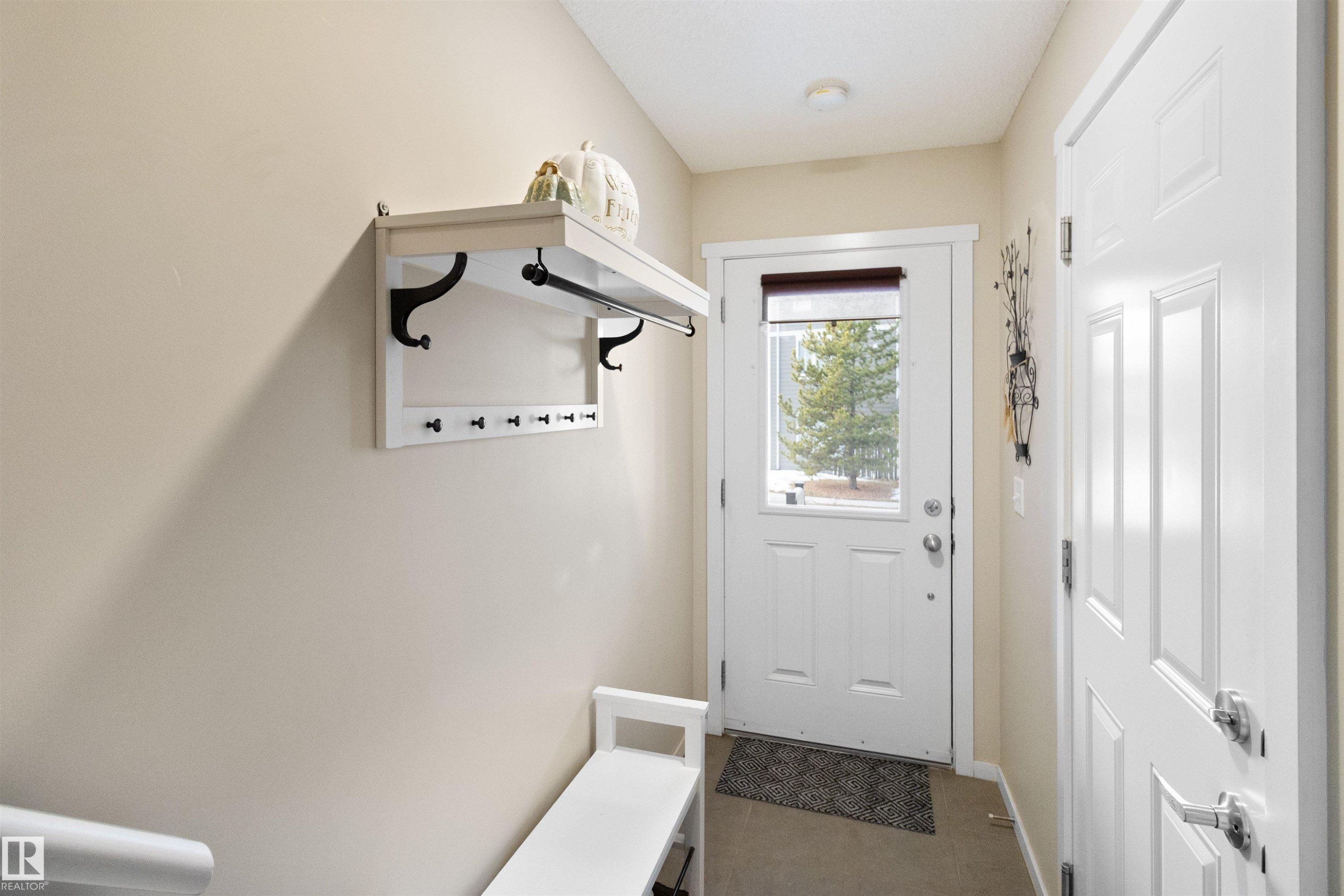 157 603 Watt Boulevard, Edmonton, AB - Indoor Photo Showing Other Room