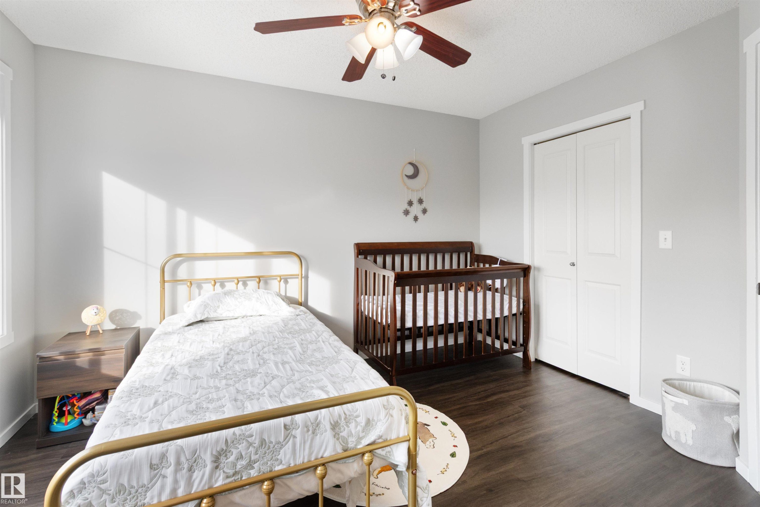 157 603 Watt Boulevard, Edmonton, AB - Indoor Photo Showing Bedroom