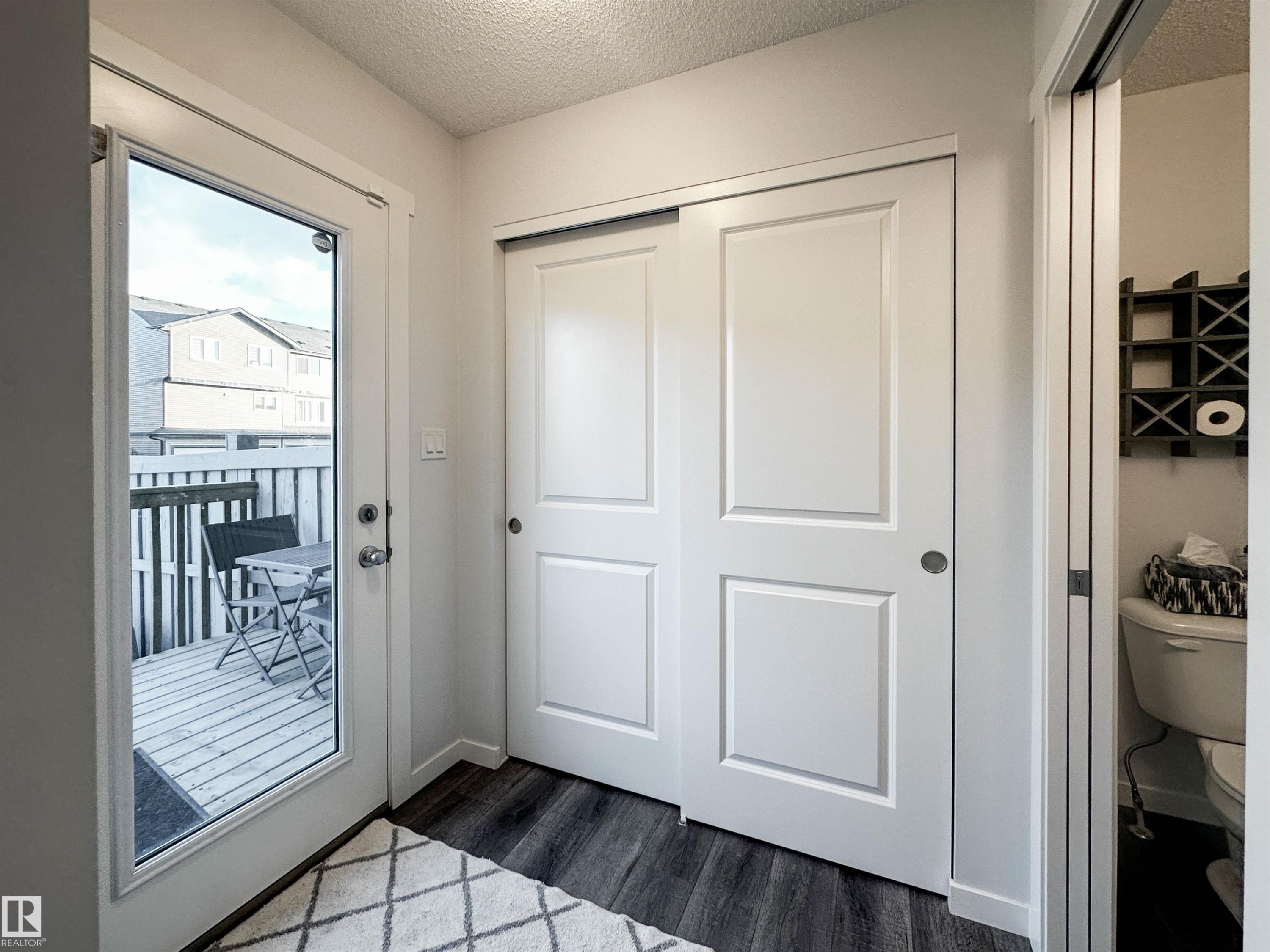 1270 Rosenthal Boulevard, Edmonton, AB - Indoor Photo Showing Other Room