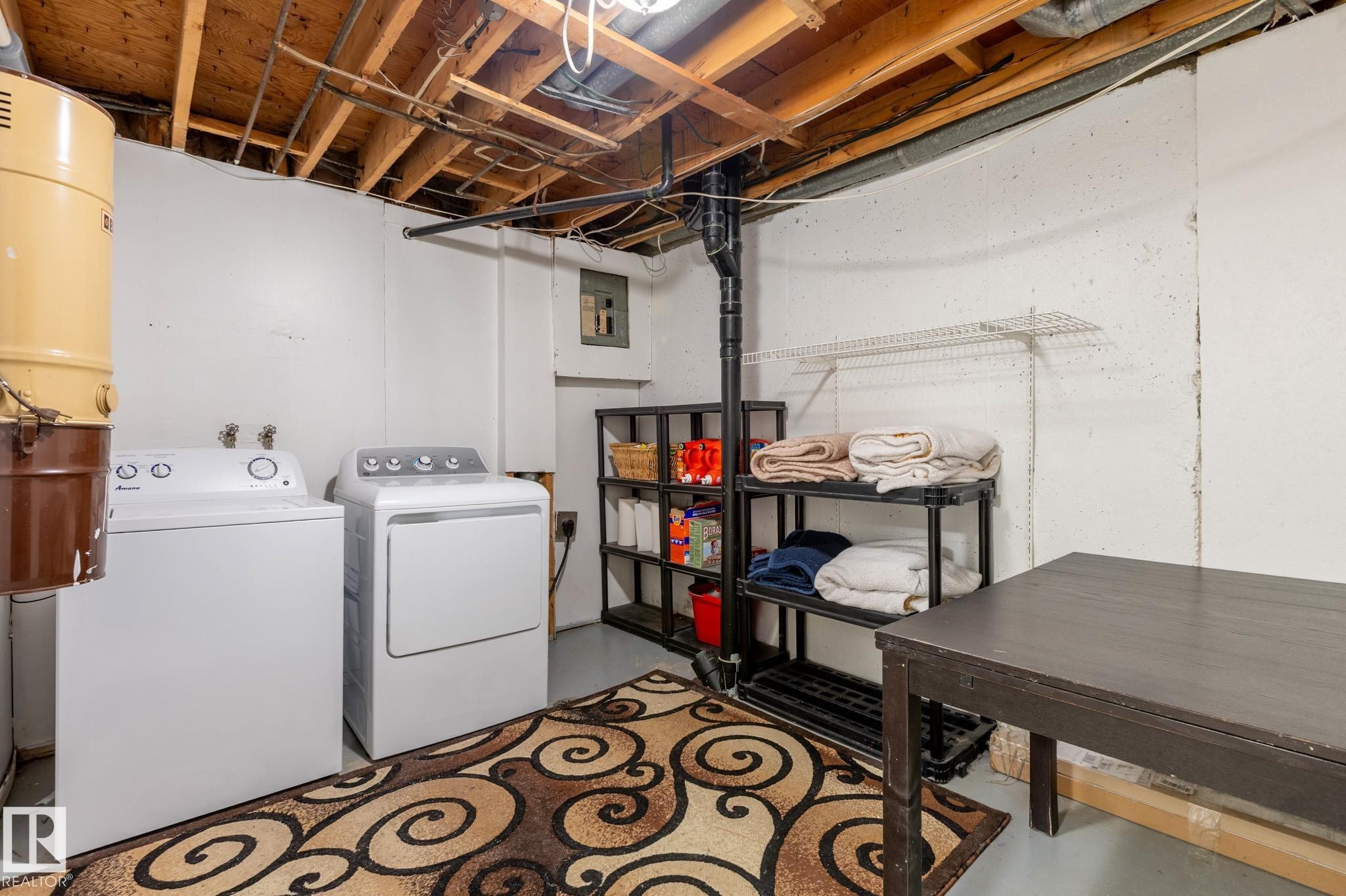 19 Greenfield Estates, St. Albert, AB - Indoor Photo Showing Laundry Room