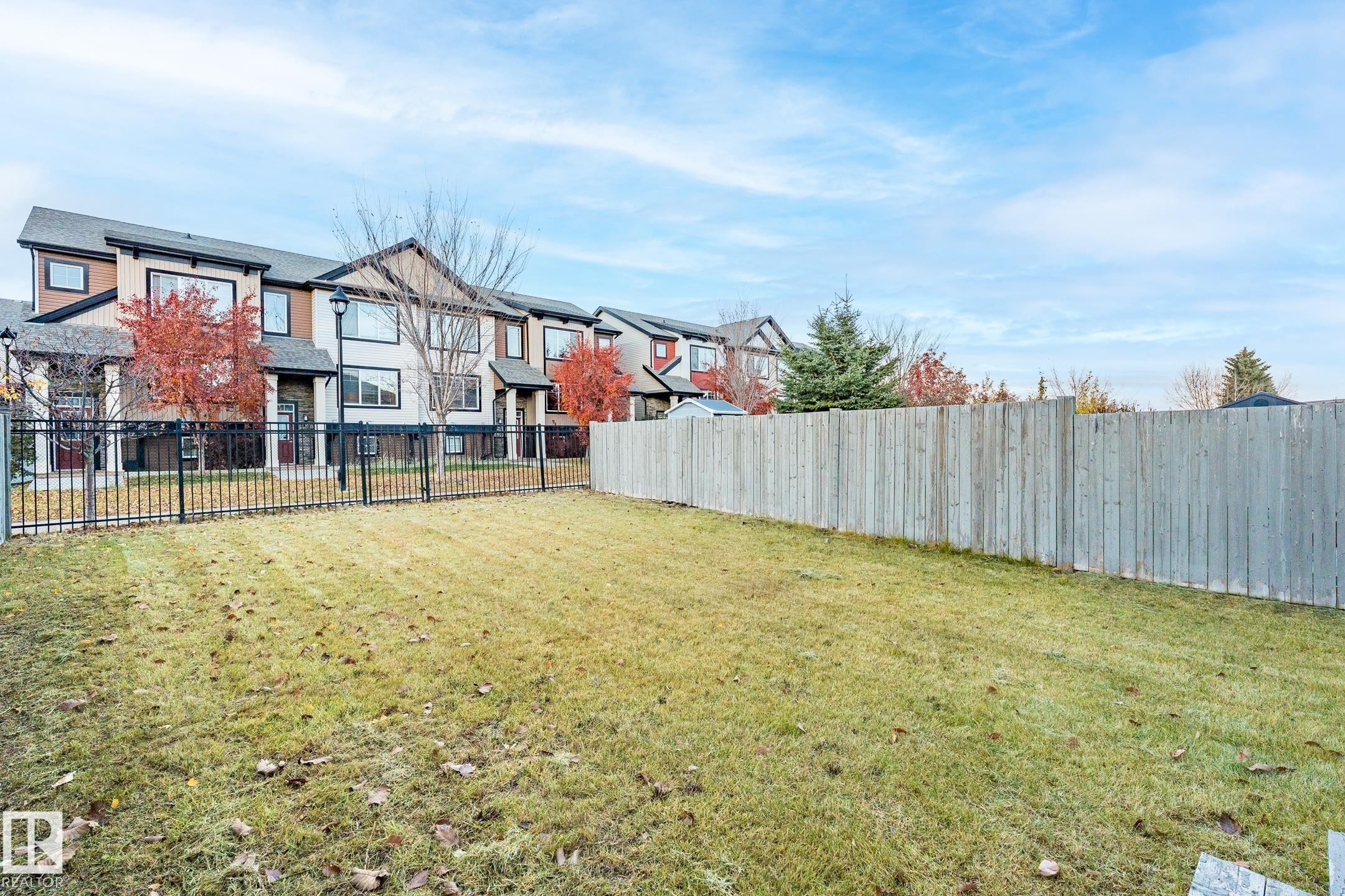 1692 Cunningham Way, Edmonton, AB - Outdoor