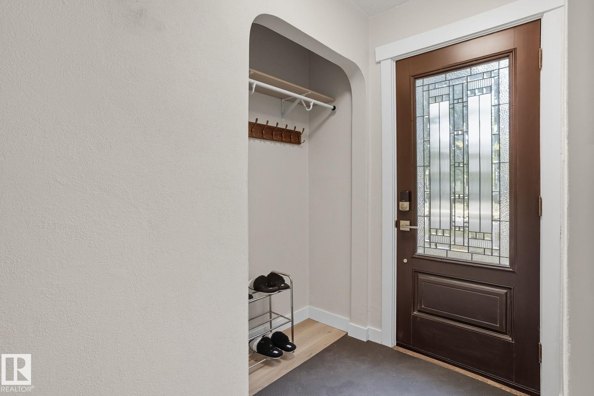 Doorway with baseboards - 11222 71 Avenue, Edmonton, AB - Indoor Photo Showing Other Room