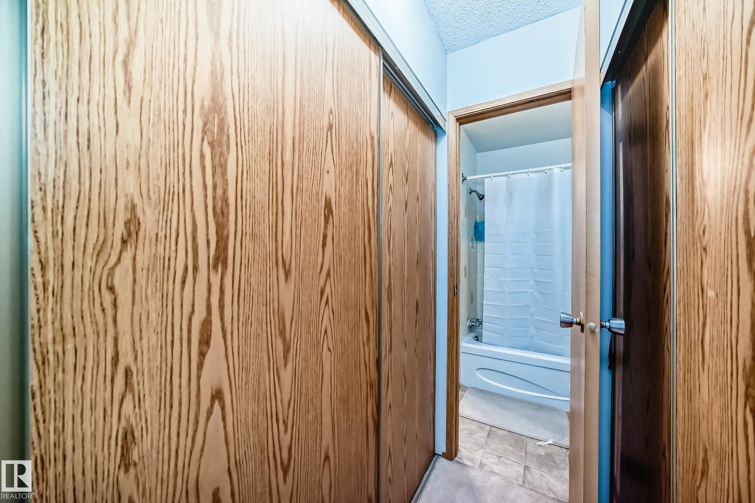 307 60 Alpine Place, St. Albert, AB - Indoor