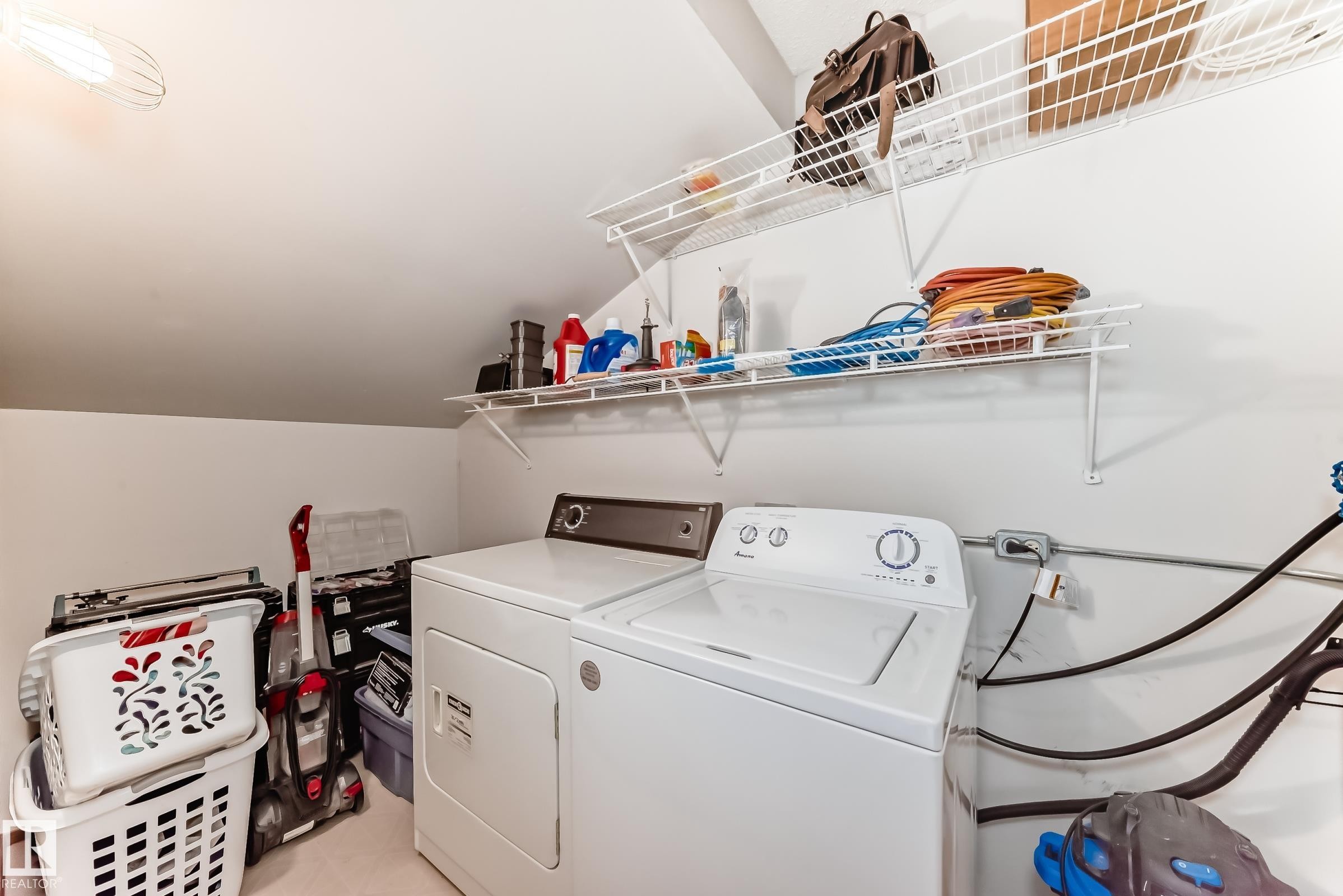 307 60 Alpine Place, St. Albert, AB - Indoor Photo Showing Laundry Room