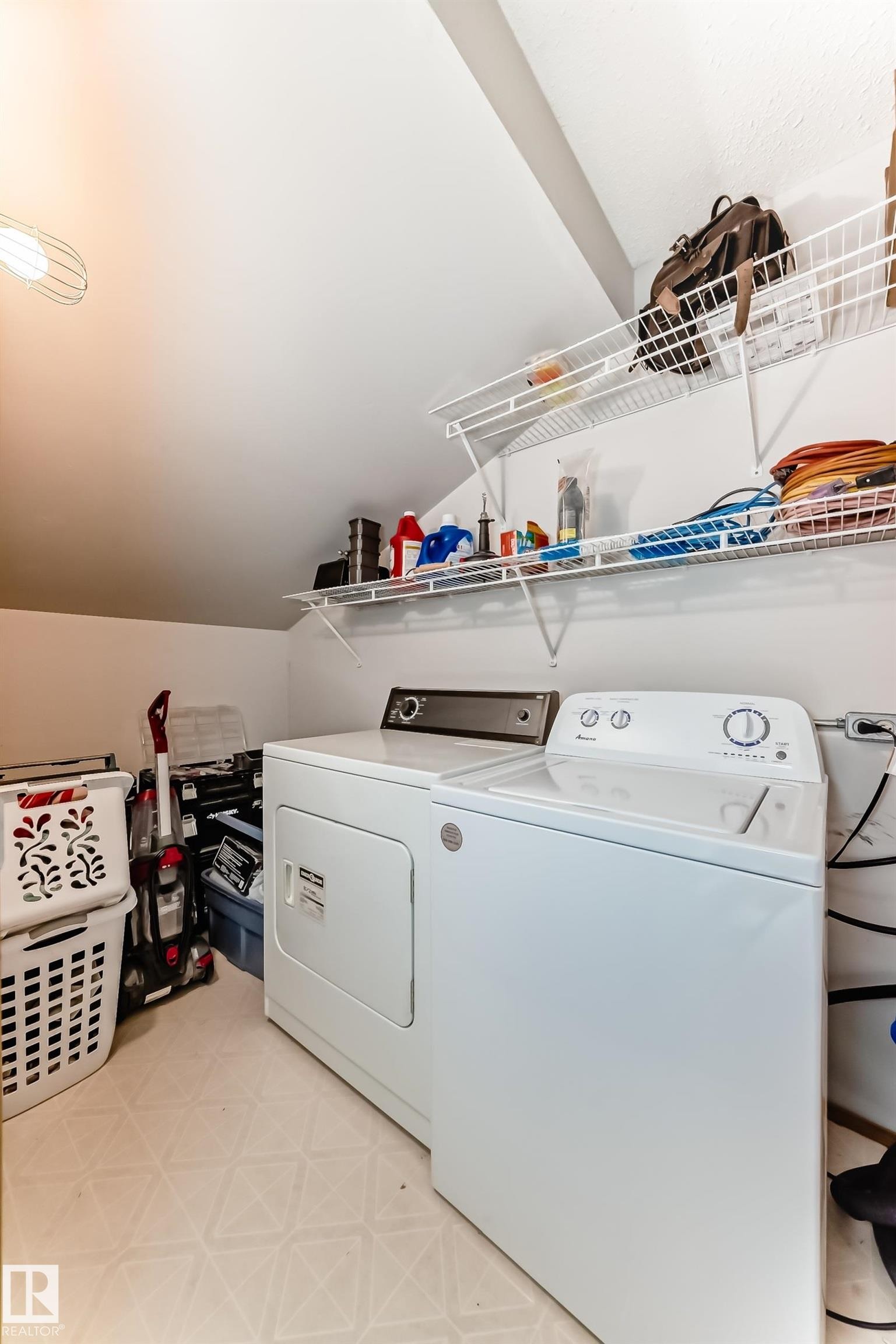 307 60 Alpine Place, St. Albert, AB - Indoor Photo Showing Laundry Room