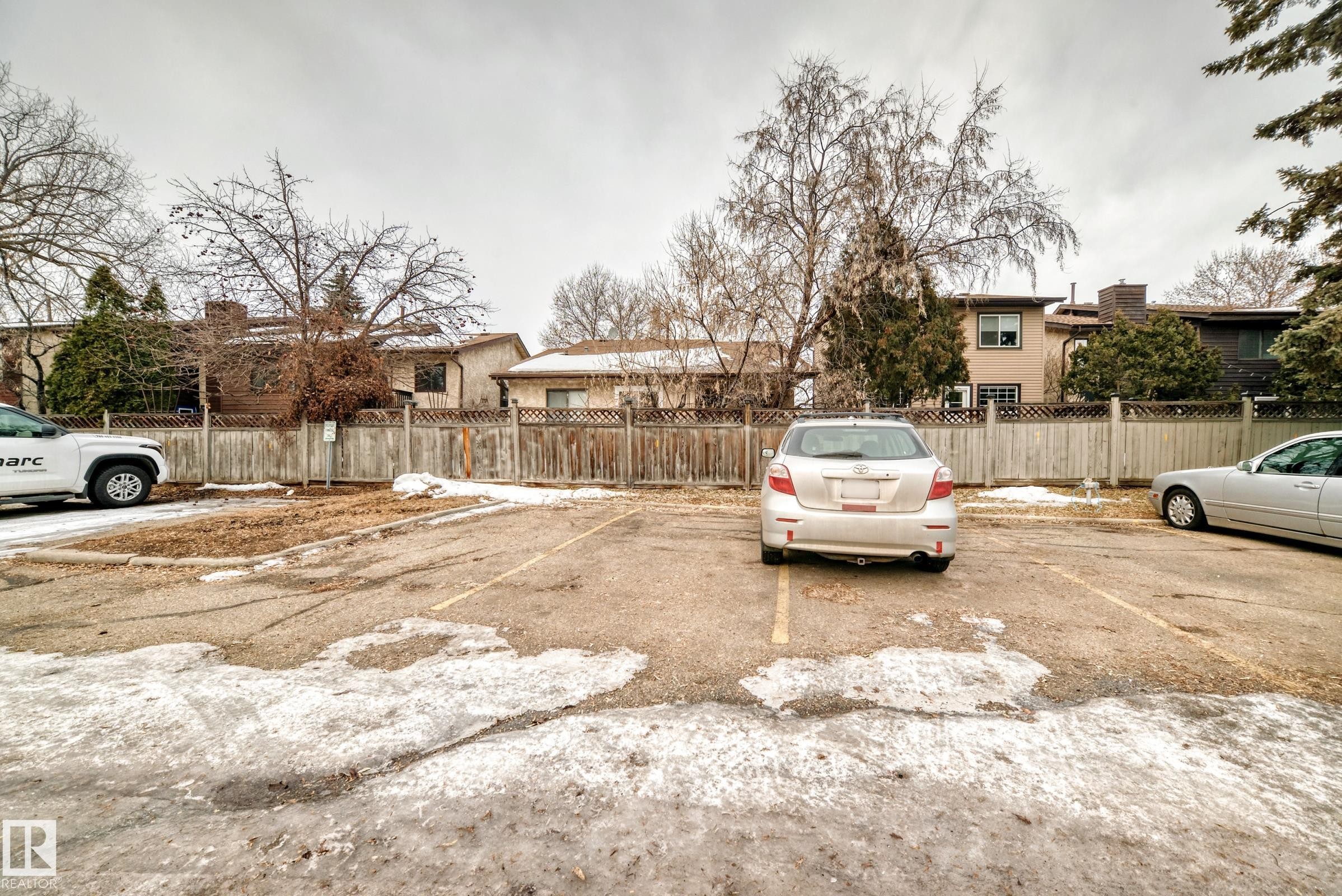 307 60 Alpine Place, St. Albert, AB - Outdoor