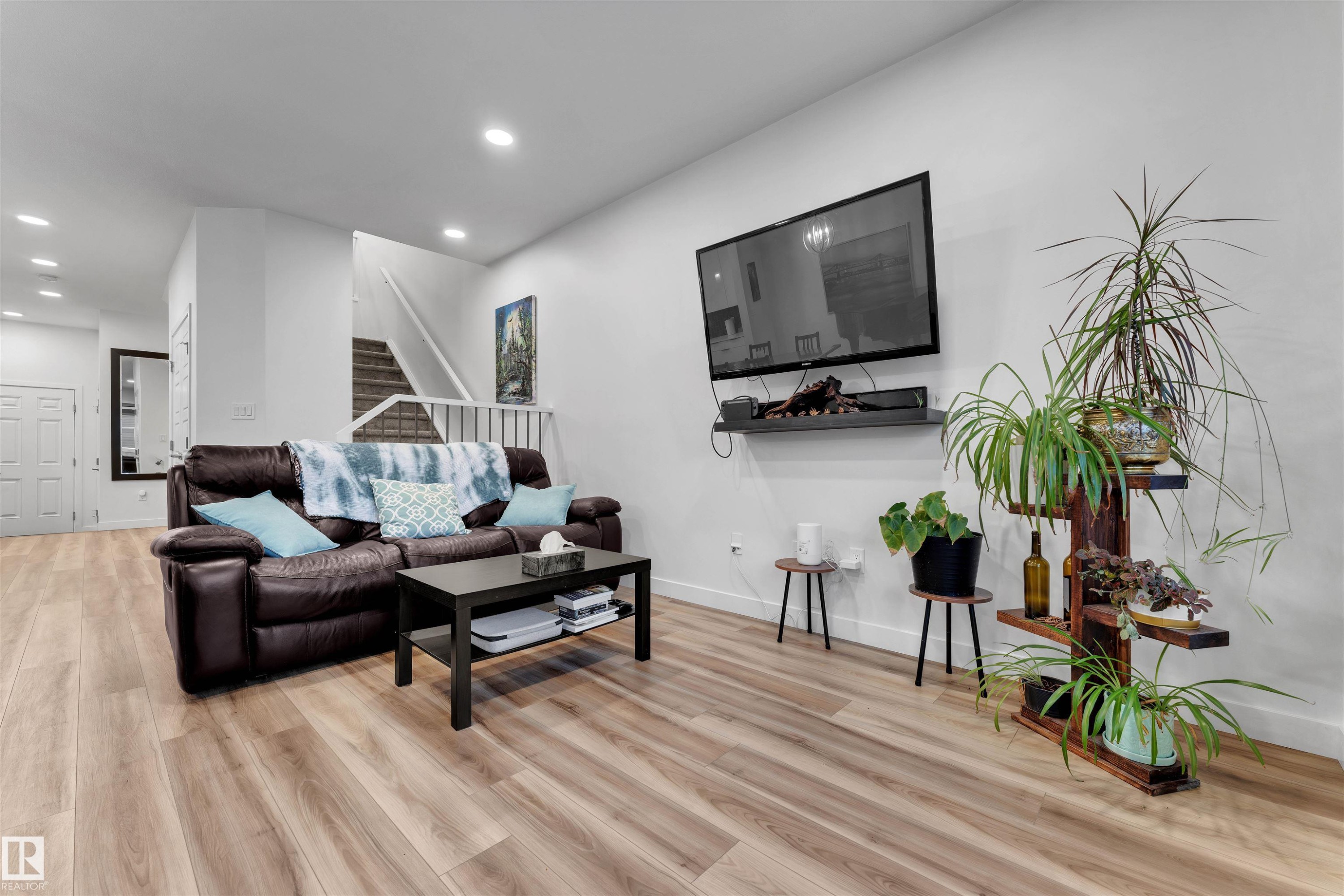 1632 Plum Circle, Edmonton, AB - Indoor