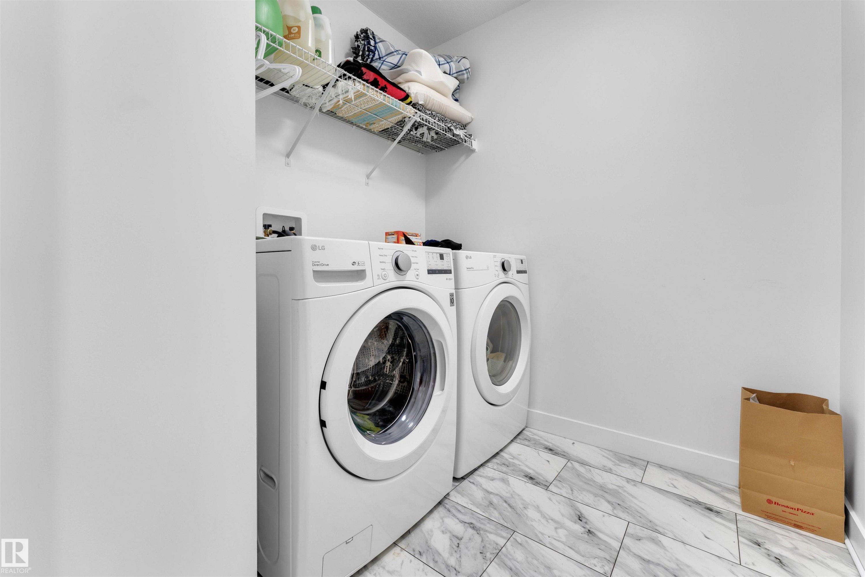 1632 Plum Circle, Edmonton, AB - Indoor Photo Showing Laundry Room