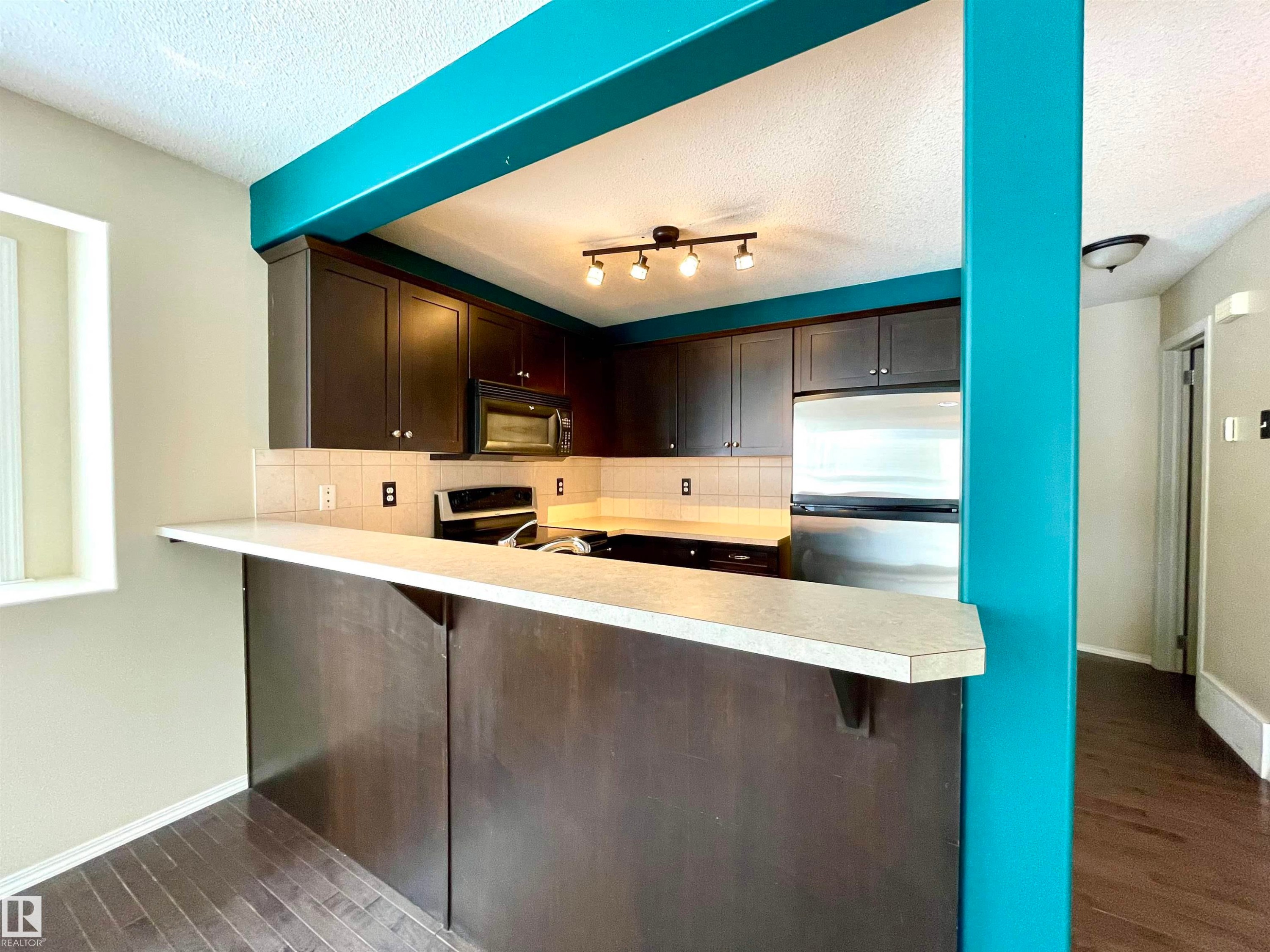 78 230 Edwards Drive, Edmonton, AB - Indoor Photo Showing Kitchen