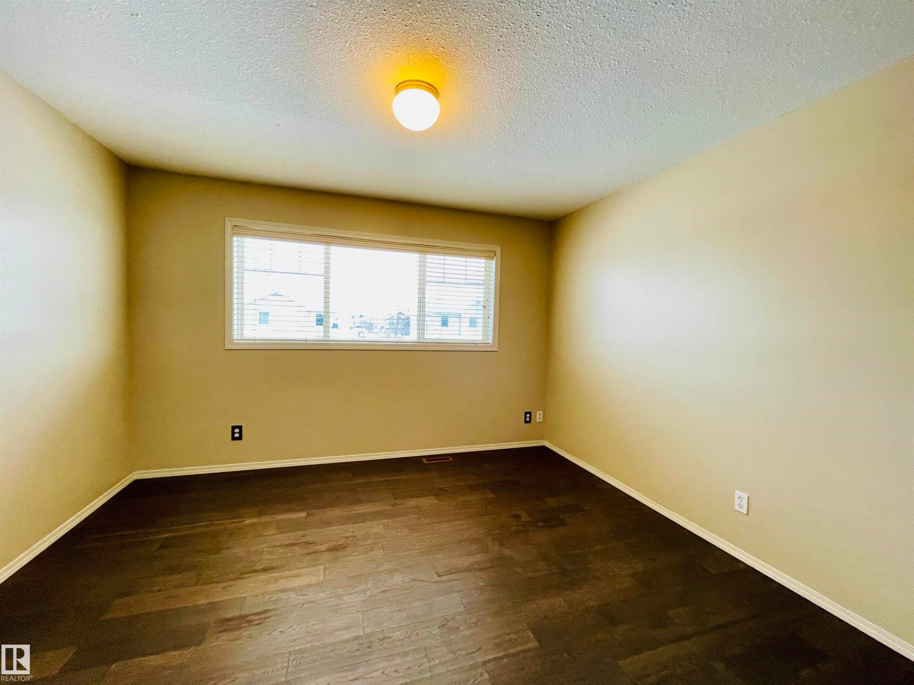 78 230 Edwards Drive, Edmonton, AB - Indoor Photo Showing Other Room