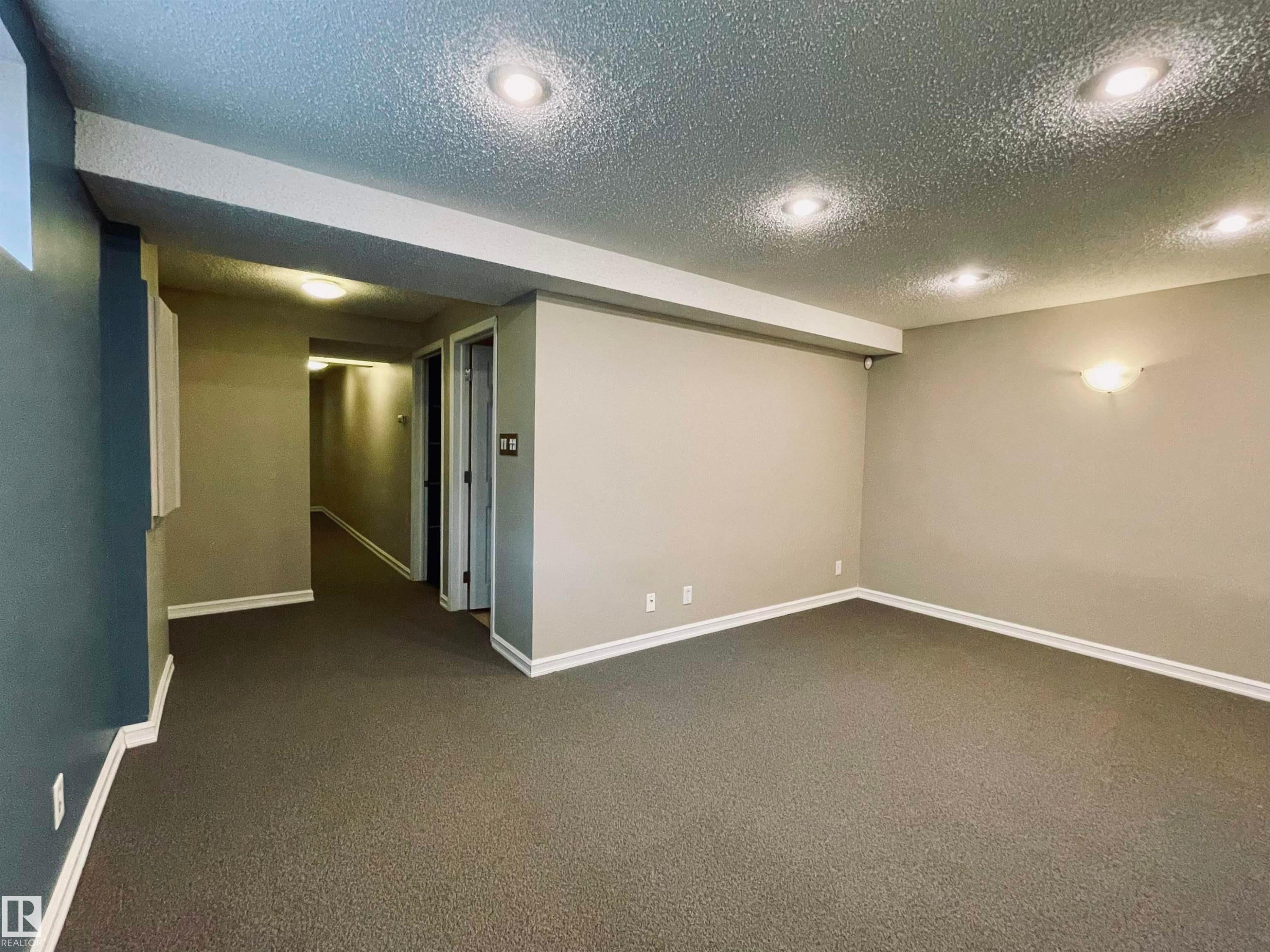 78 230 Edwards Drive, Edmonton, AB - Indoor Photo Showing Other Room