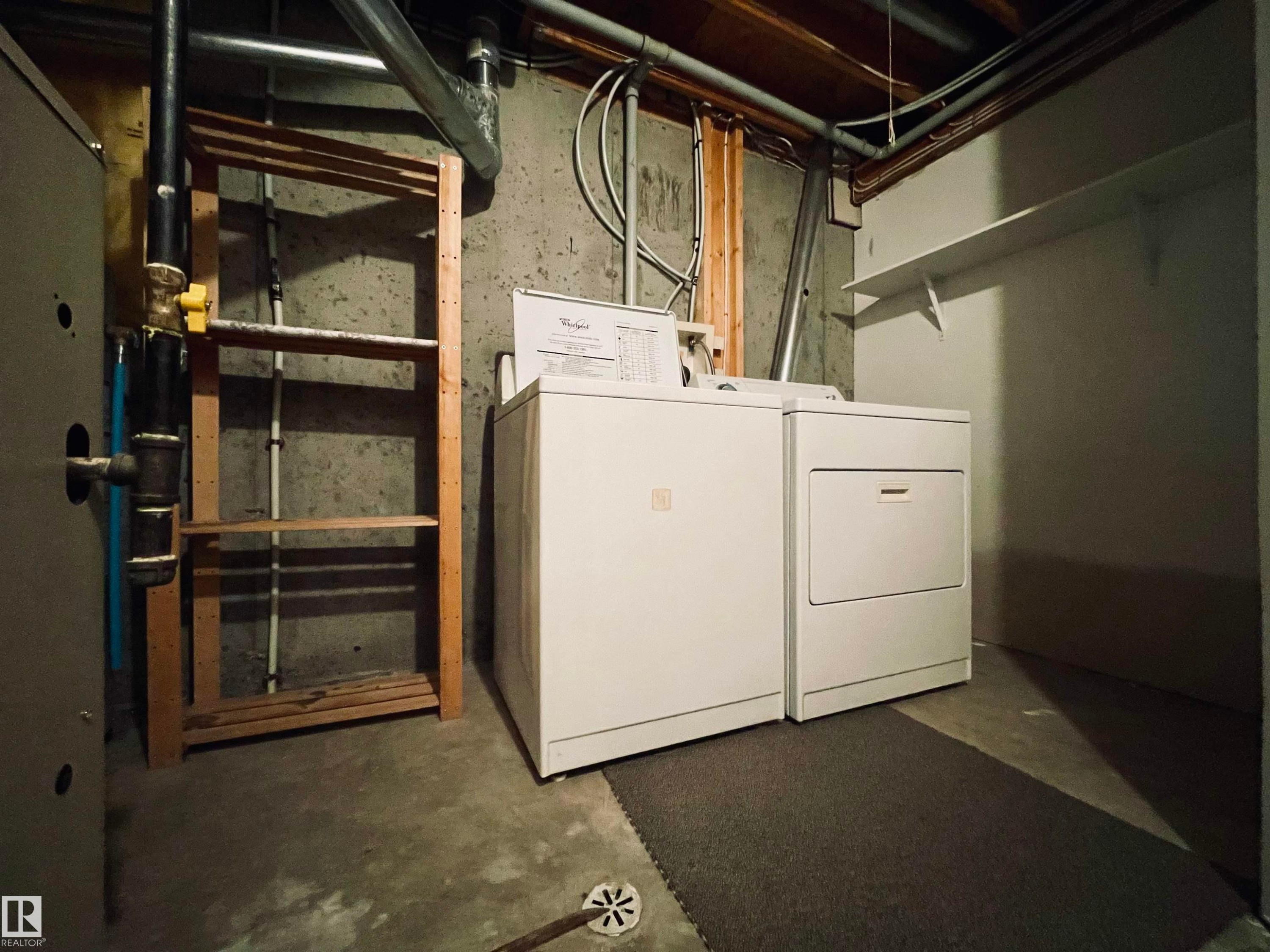 78 230 Edwards Drive, Edmonton, AB - Indoor Photo Showing Laundry Room