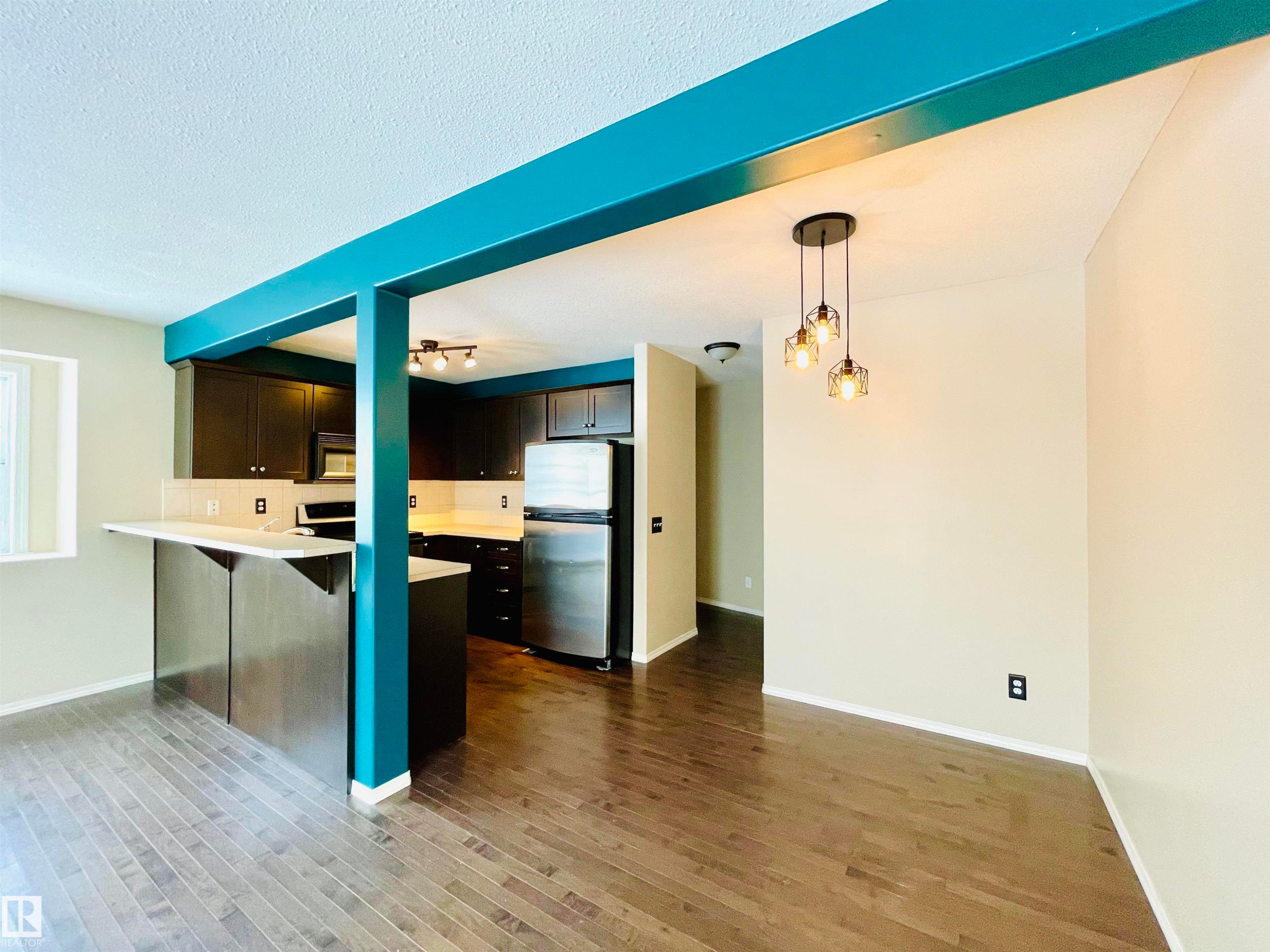 78 230 Edwards Drive, Edmonton, AB - Indoor