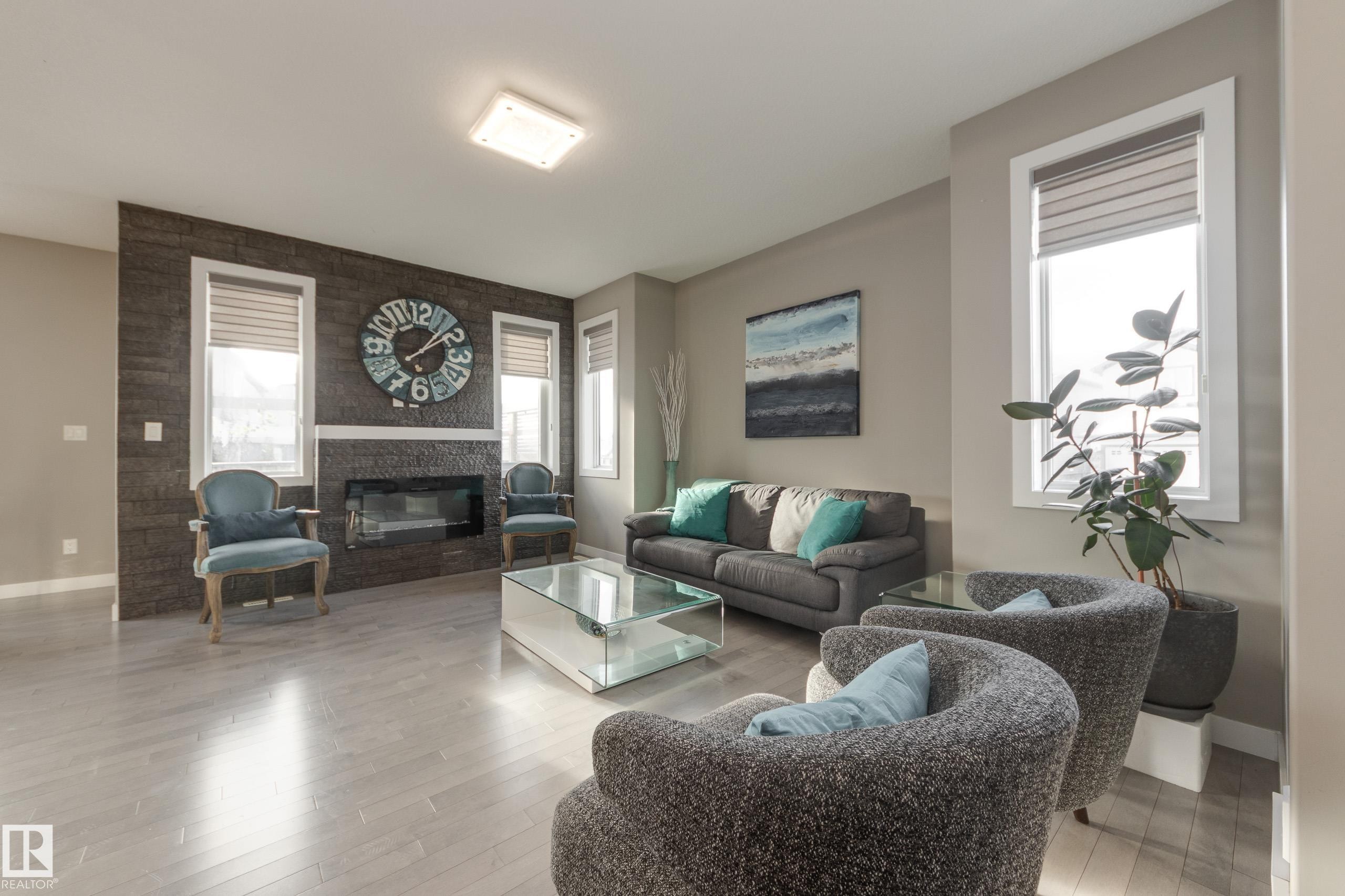 8729 Carson Way, Edmonton, AB - Indoor Photo Showing Living Room With Fireplace