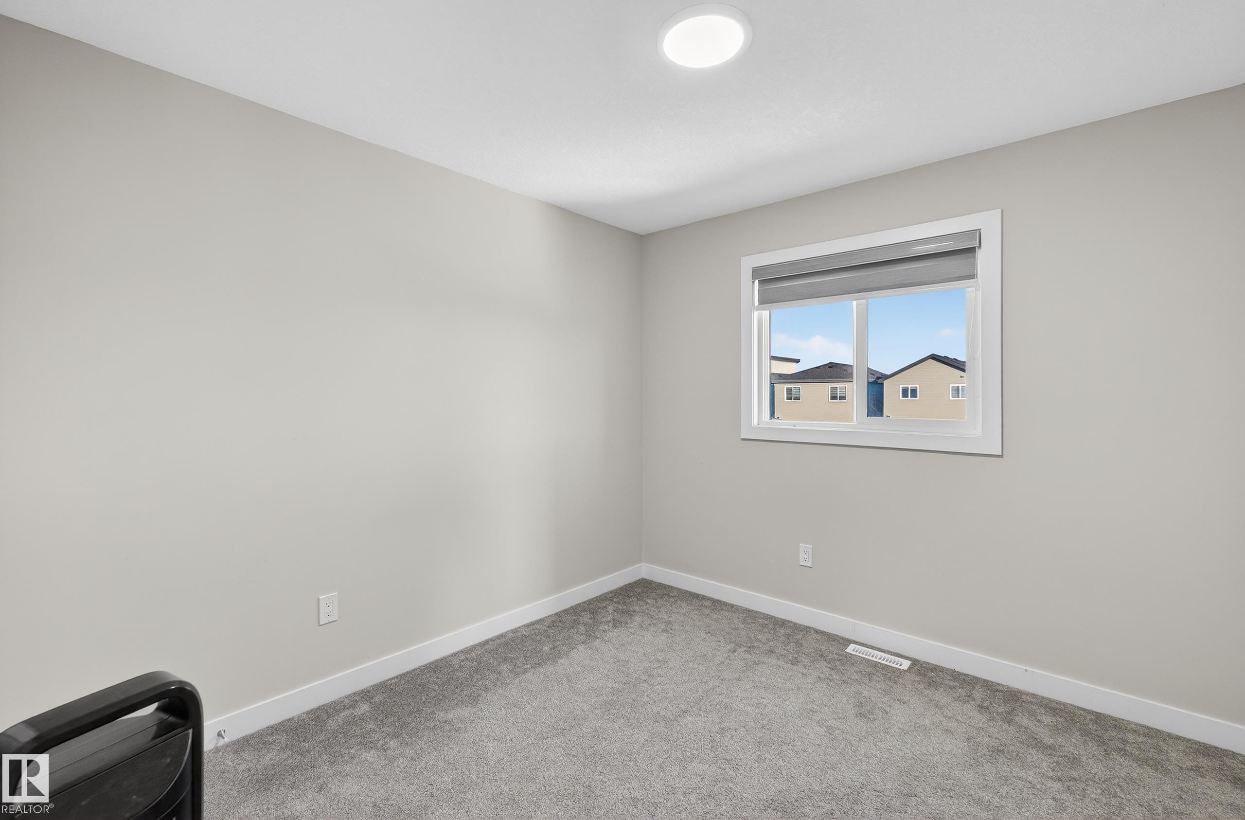 401 Black Stone Link, Leduc, AB - Indoor Photo Showing Other Room