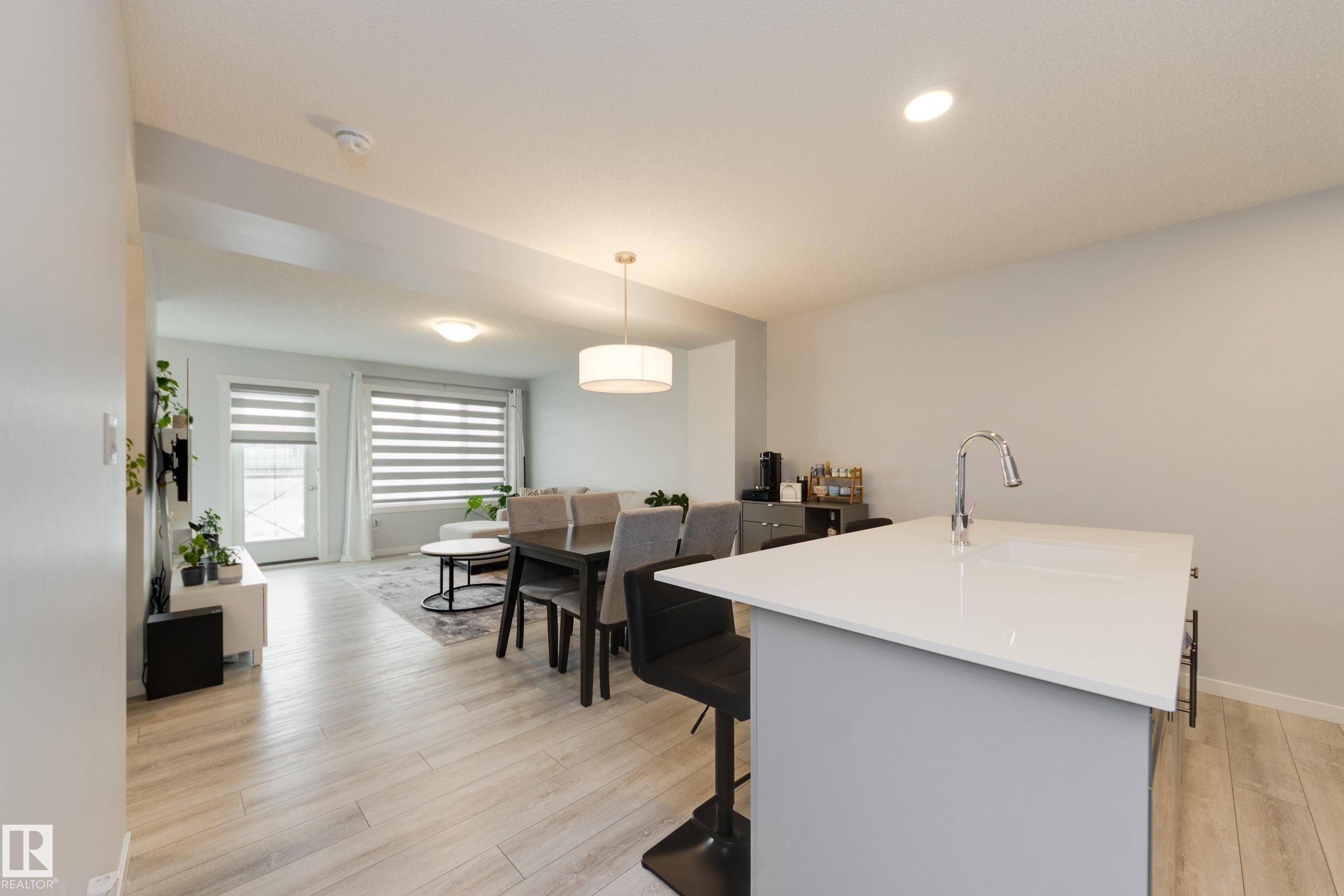 158 Secord Drive, Edmonton, AB - Indoor