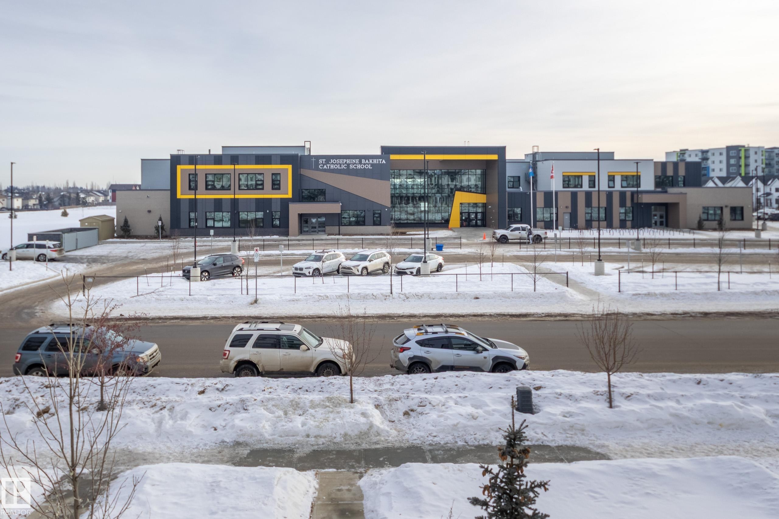 158 Secord Drive, Edmonton, AB - Outdoor With View