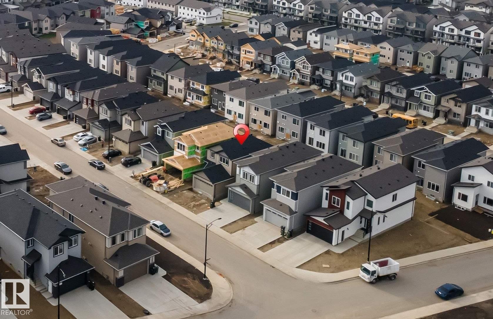 1216 13 Avenue, Edmonton, AB - With View