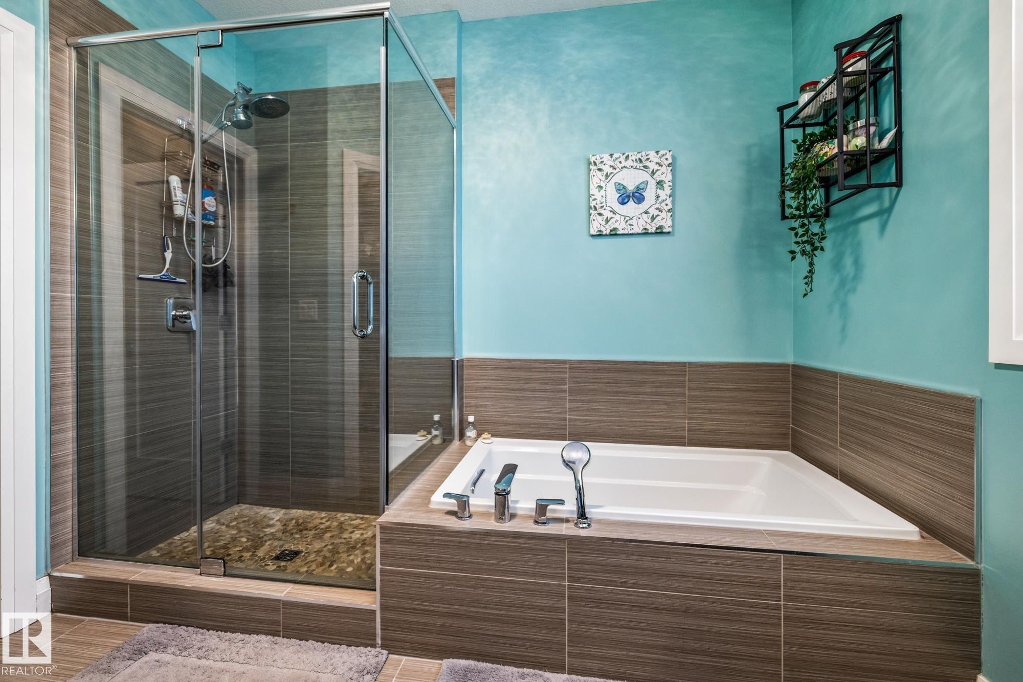 Bathroom with a bath and a shower stall - 14 Spring Bay, Spruce Grove, AB - Indoor Photo Showing Bathroom