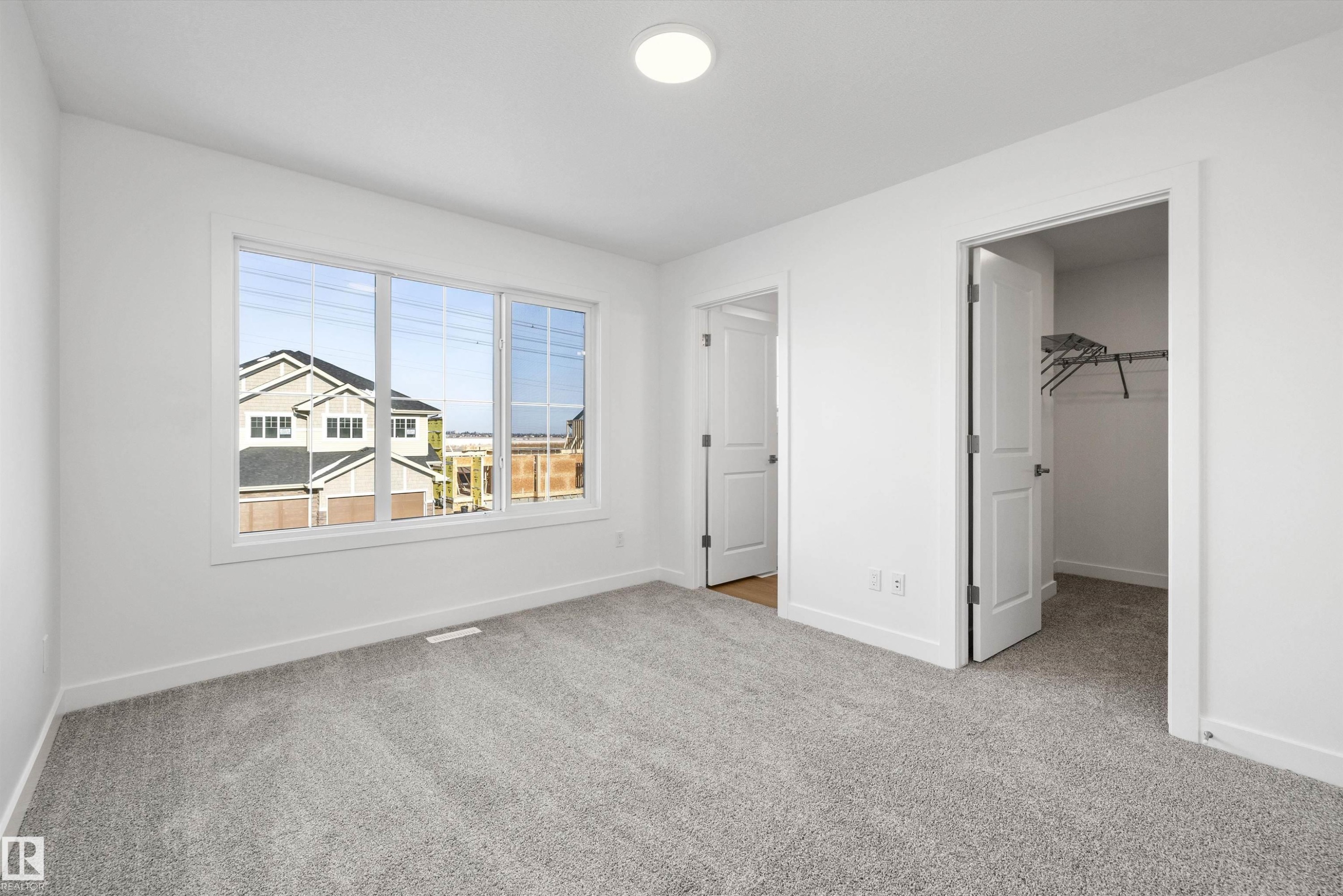 18859 29 Avenue, Edmonton, AB - Indoor Photo Showing Other Room