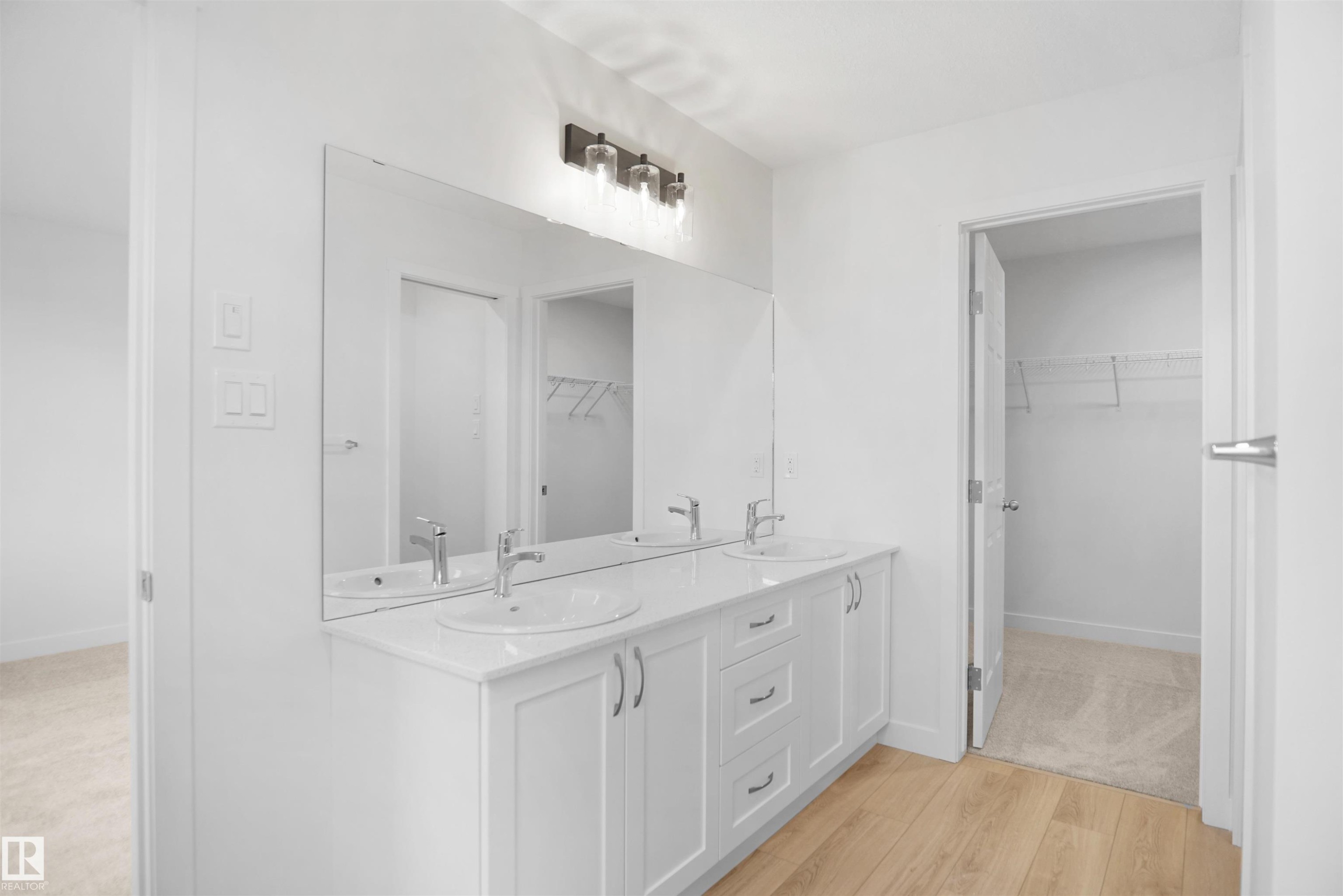 2266 194A Street, Edmonton, AB - Indoor Photo Showing Bathroom