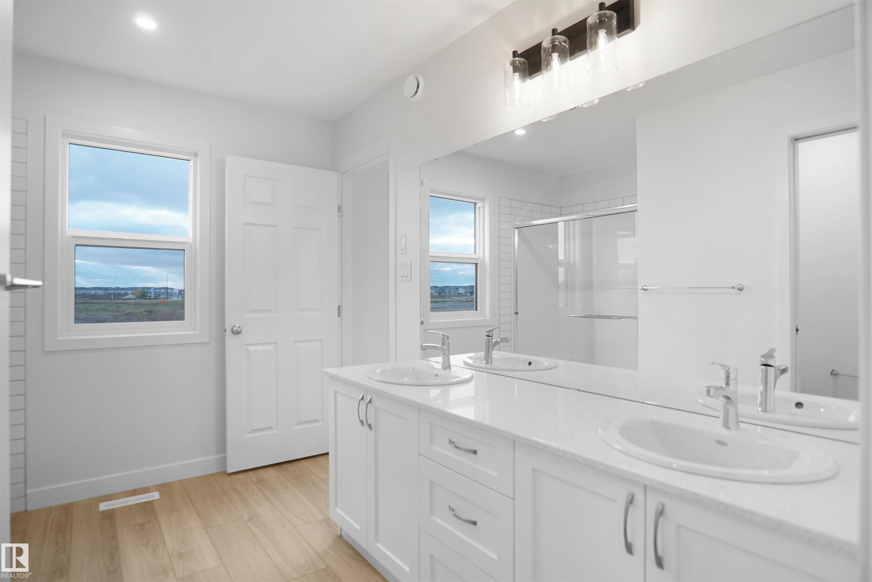 2266 194A Street, Edmonton, AB - Indoor Photo Showing Bathroom