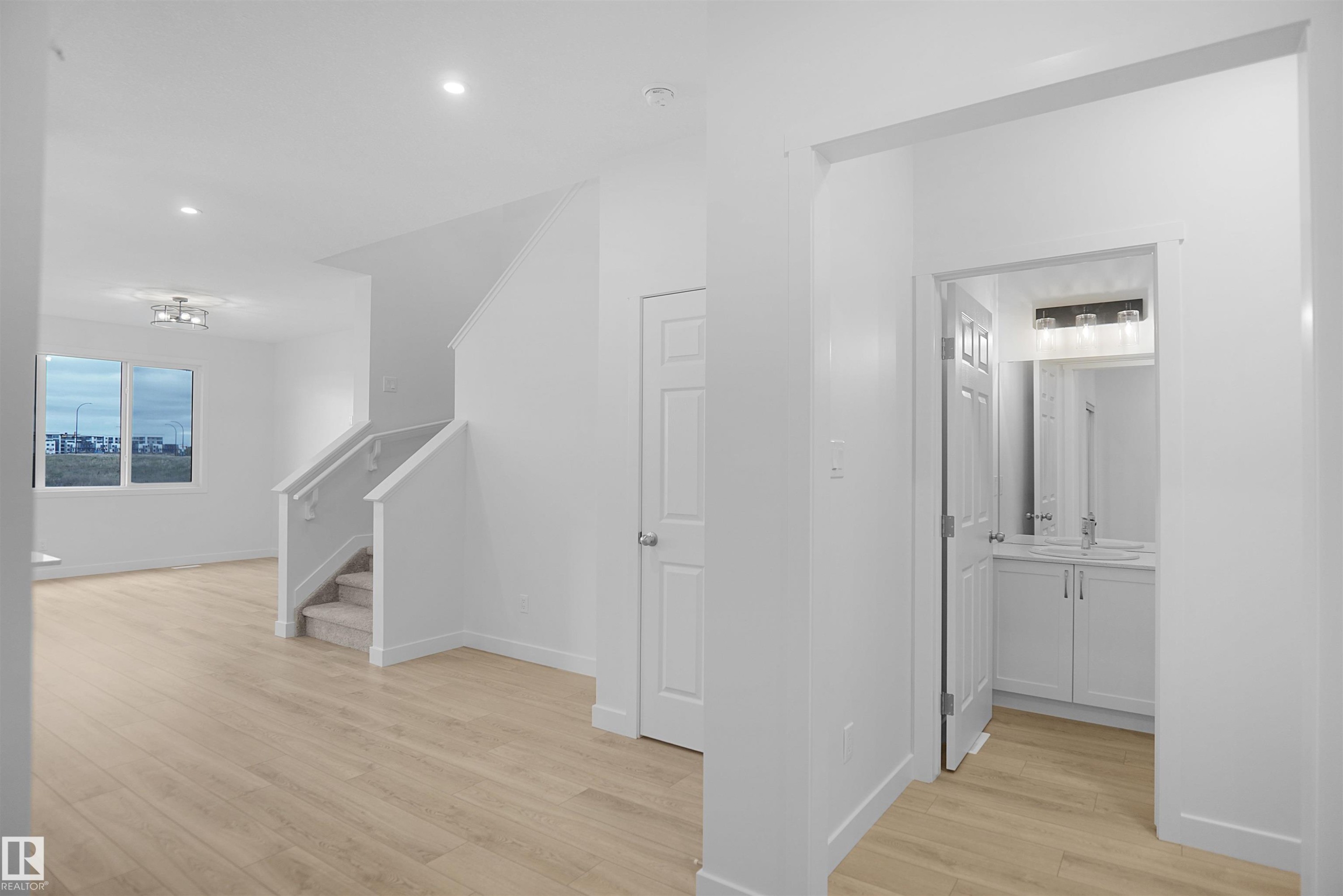 2266 194A Street, Edmonton, AB - Indoor Photo Showing Other Room