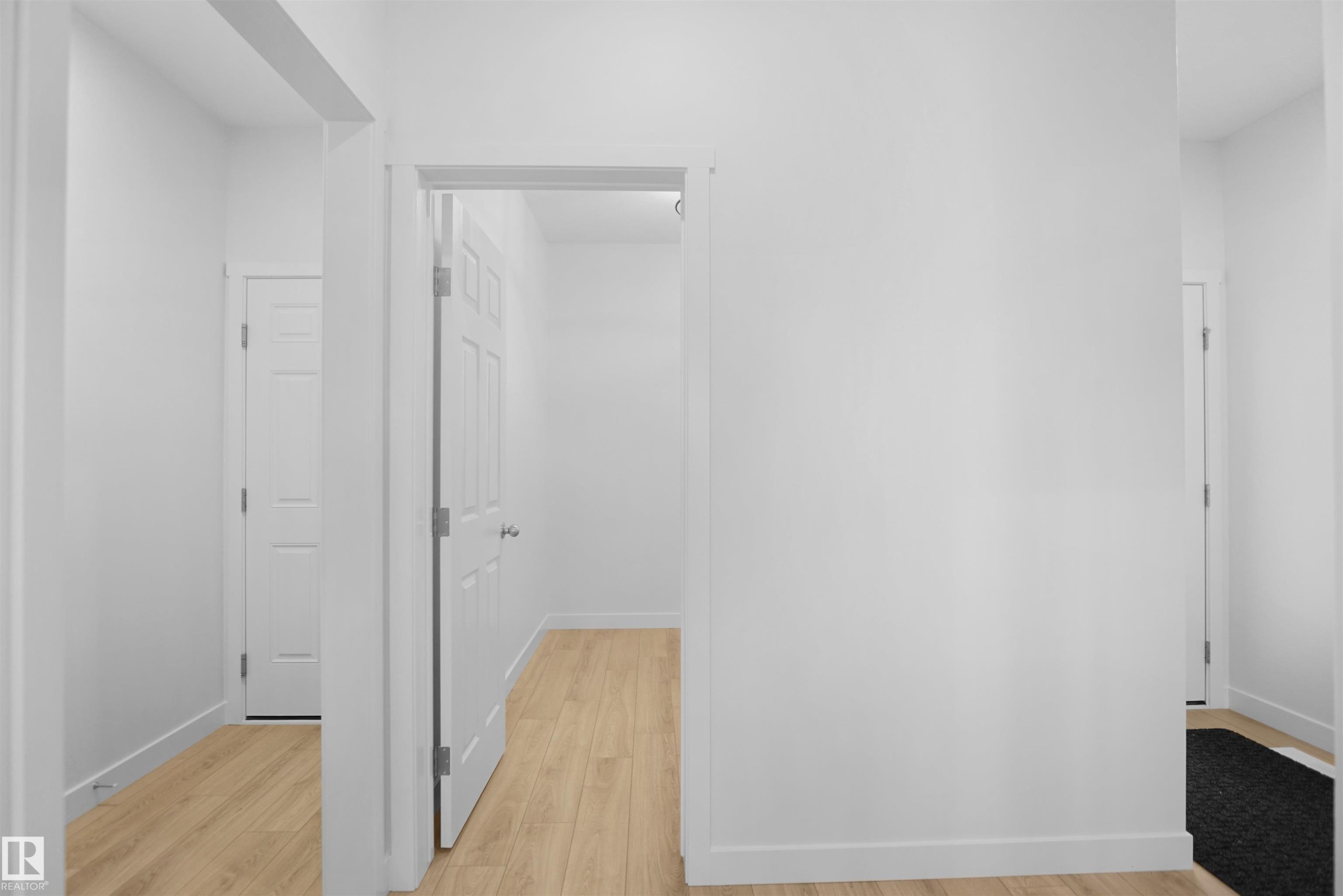 2266 194A Street, Edmonton, AB - Indoor Photo Showing Other Room