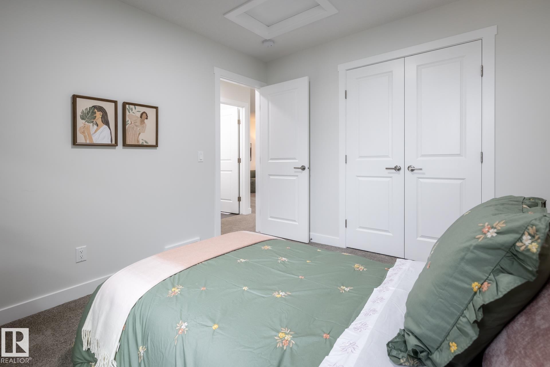 226 Falcon Crescent, Leduc, AB - Indoor Photo Showing Bedroom