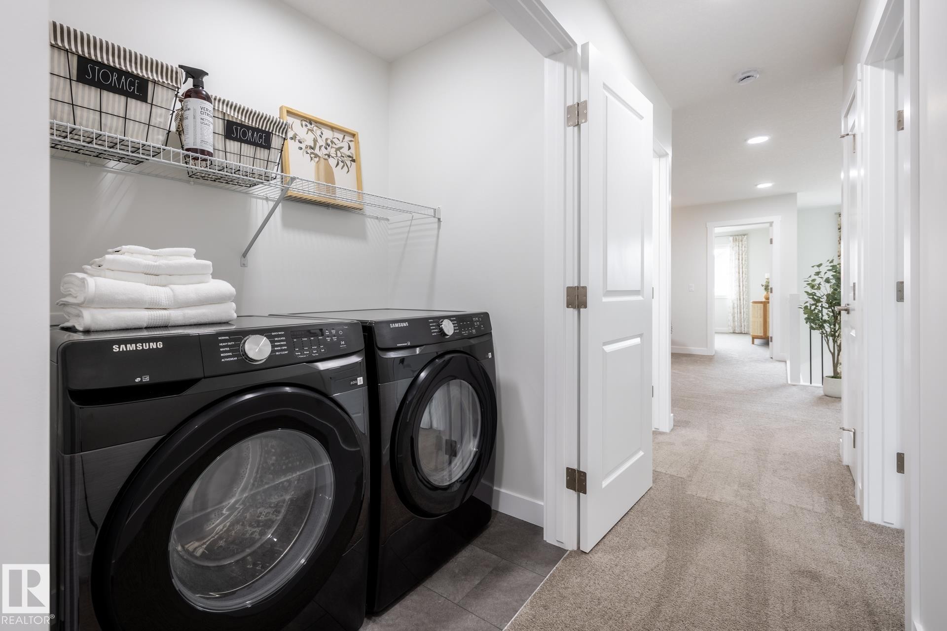 226 Falcon Crescent, Leduc, AB - Indoor Photo Showing Laundry Room