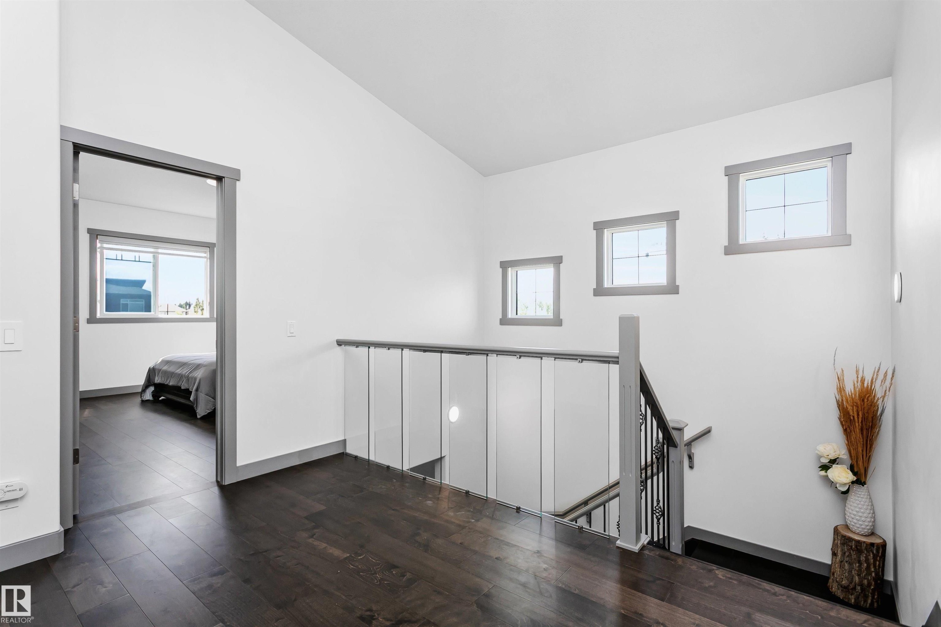 7703 Getty Wynd, Edmonton, AB - Indoor Photo Showing Other Room