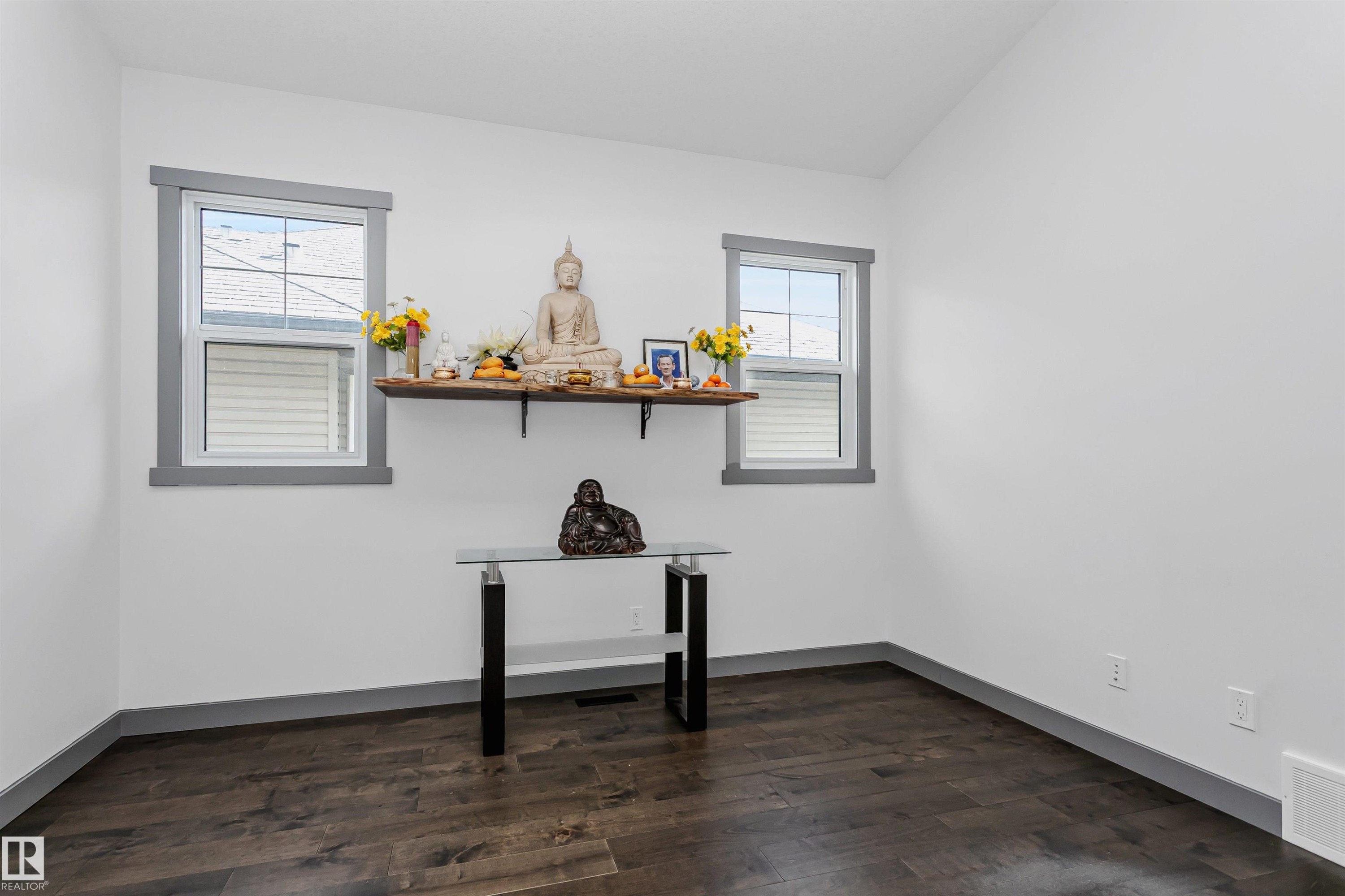 7703 Getty Wynd, Edmonton, AB - Indoor Photo Showing Other Room