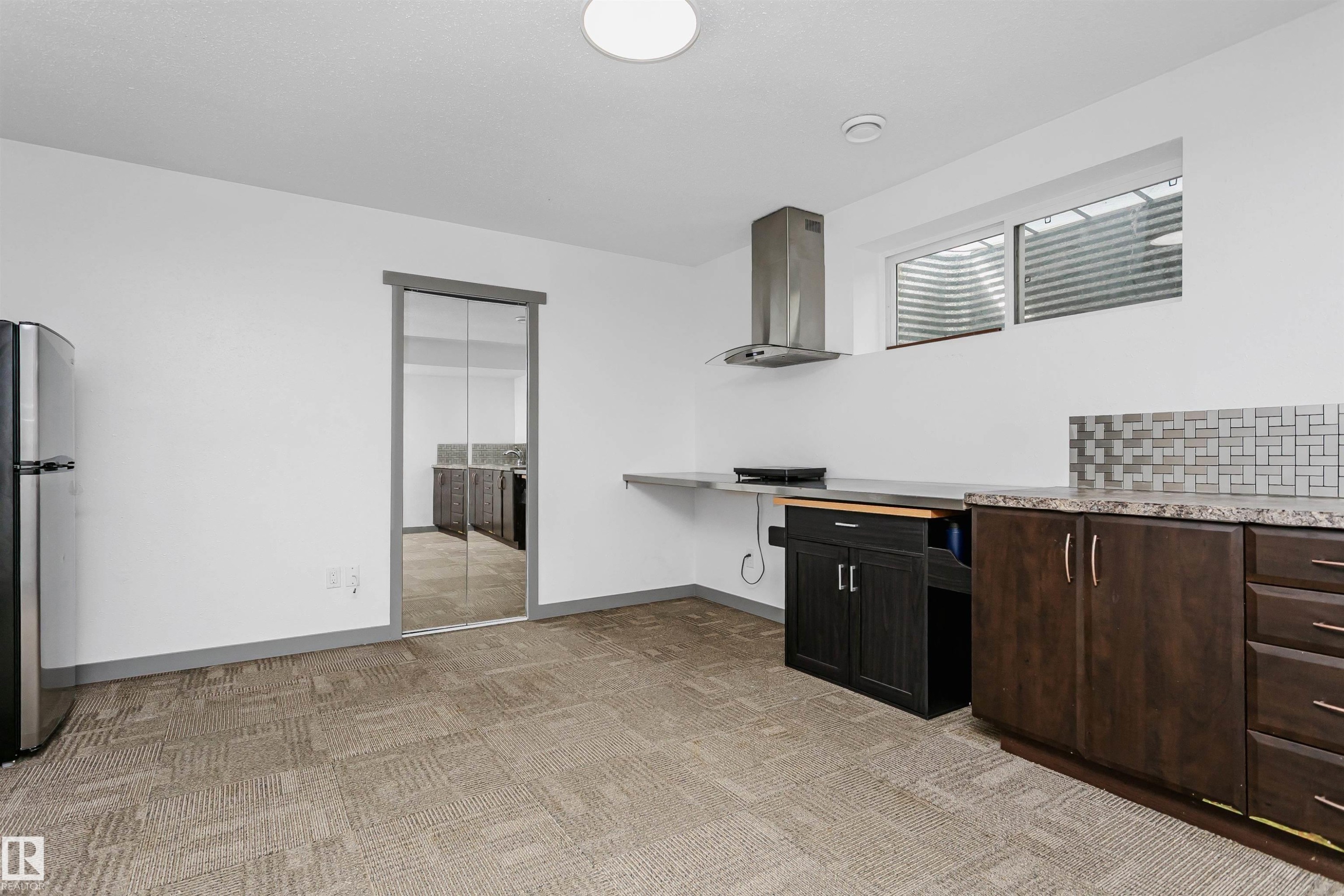 7703 Getty Wynd, Edmonton, AB - Indoor Photo Showing Other Room