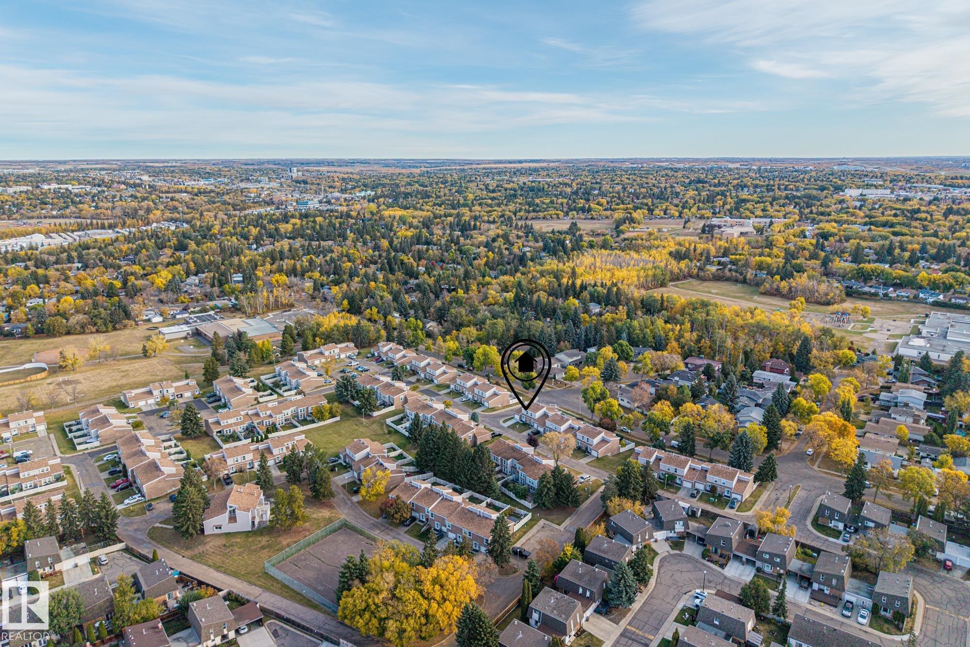 Aerial view of property's location with nearby suburban area - 11 Grandview Ridge, St. Albert, AB - Outdoor With View