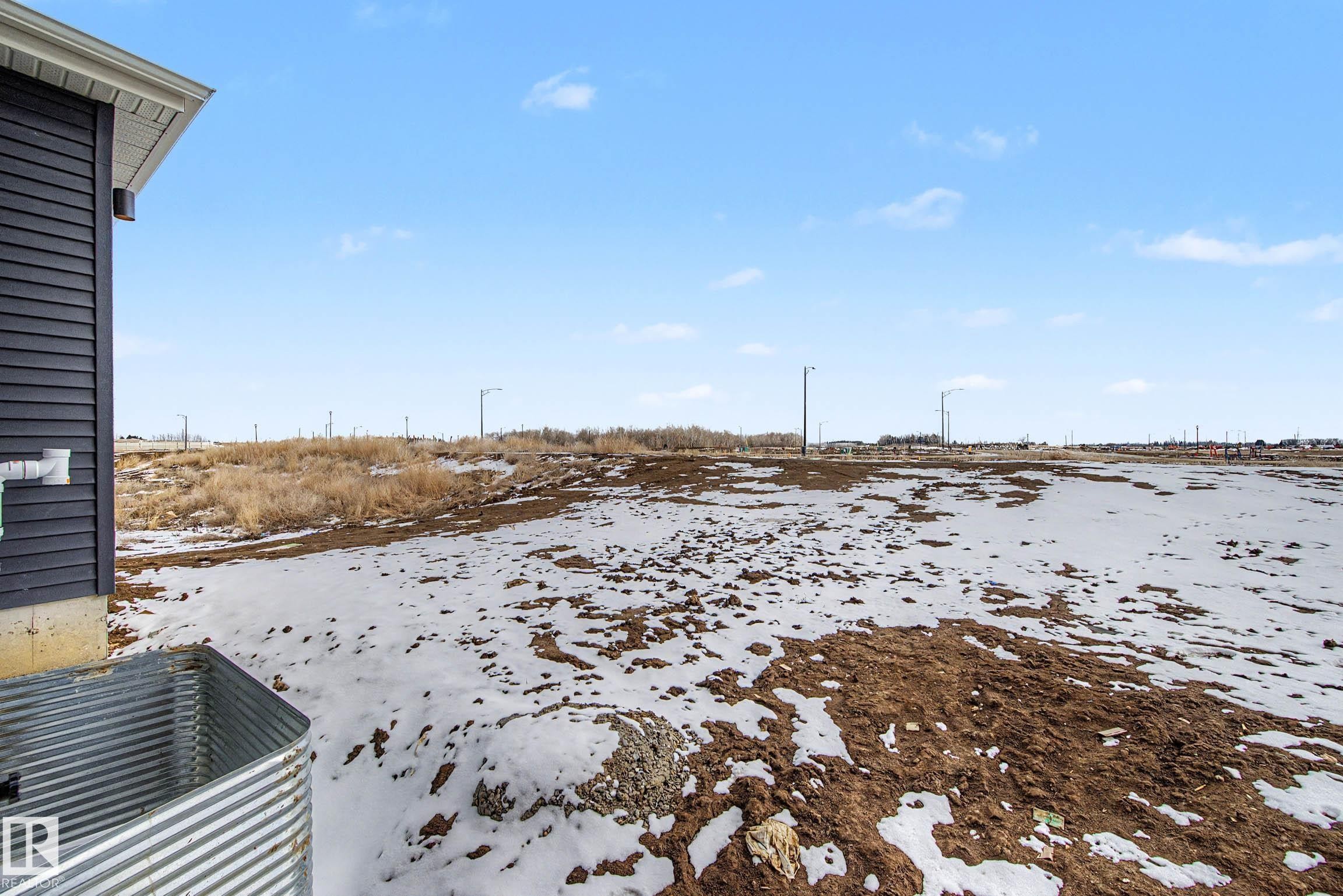 5433 Hawthorn Run, Edmonton, AB - Outdoor With View