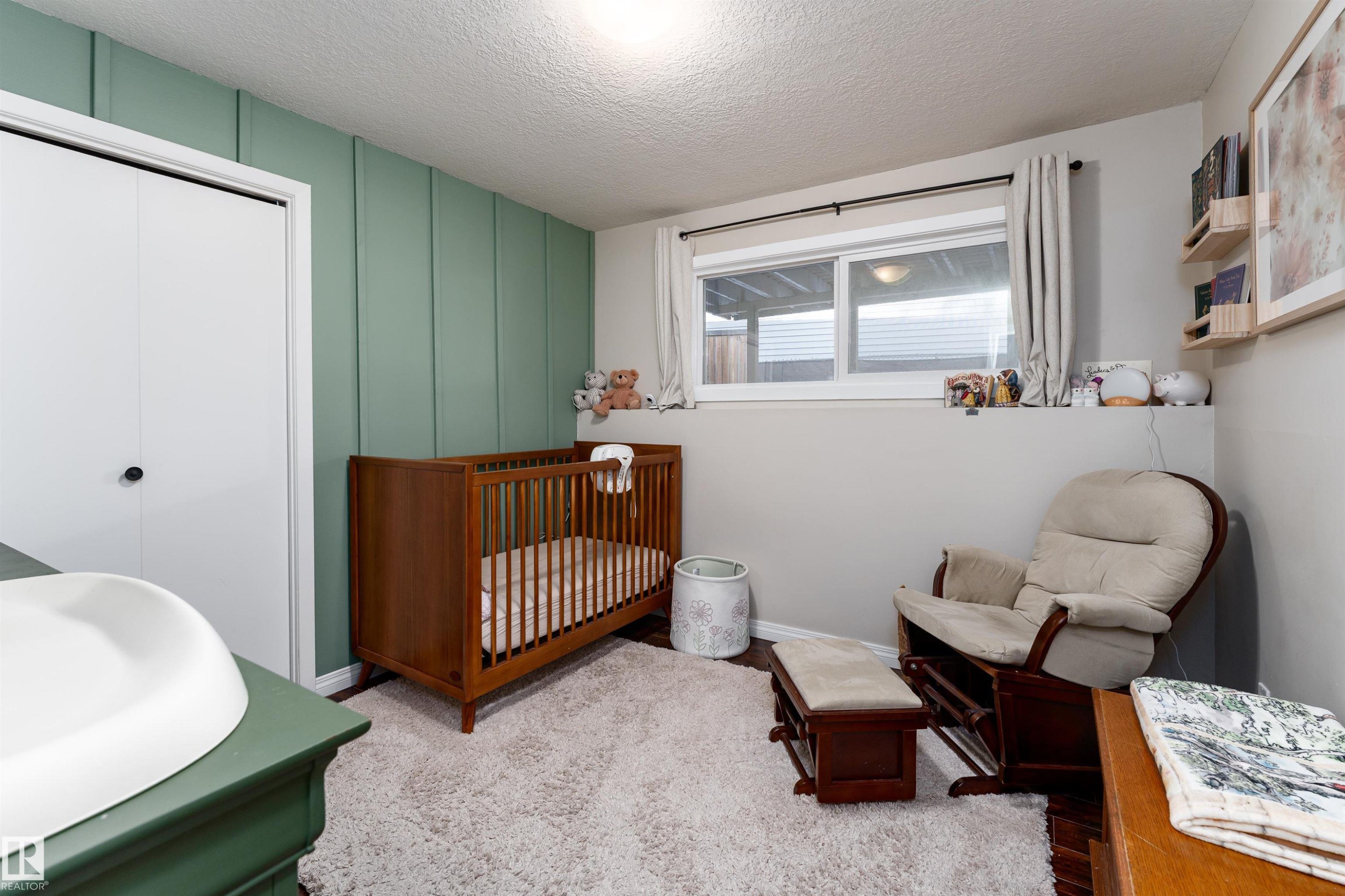 73 Grosvenor Boulevard, St. Albert, AB - Indoor Photo Showing Other Room