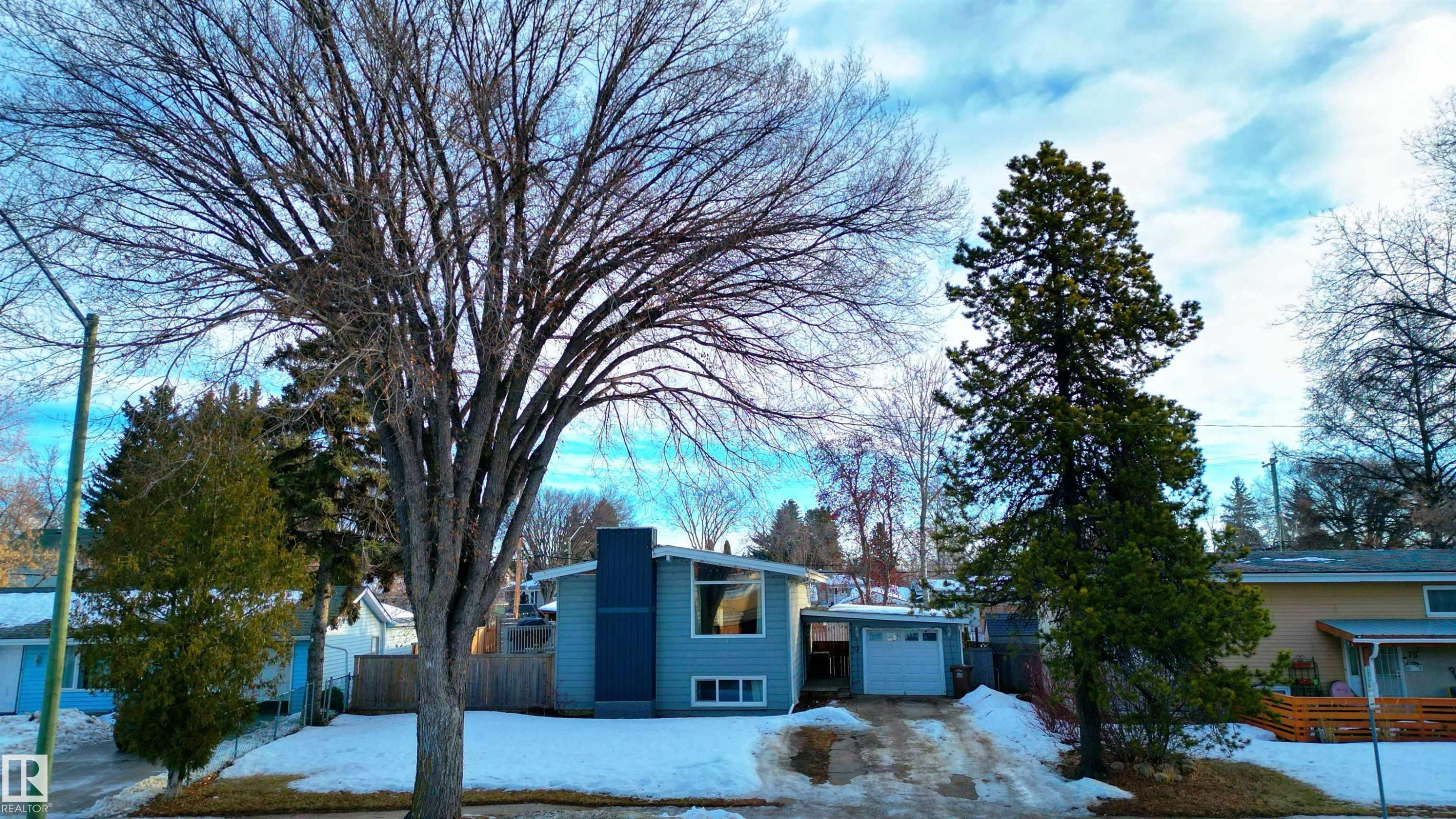 73 Grosvenor Boulevard, St. Albert, AB - Outdoor