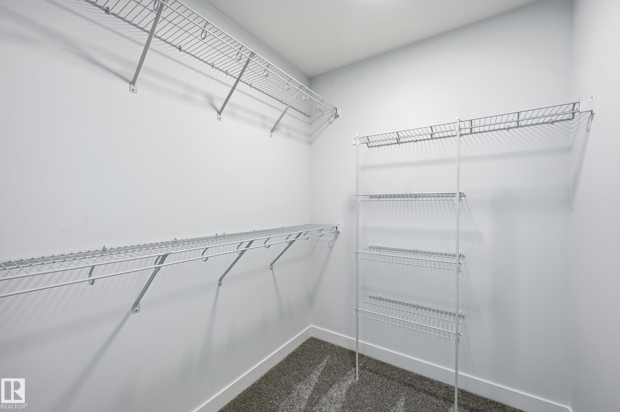 15 Gable Common, Spruce Grove, AB - Indoor With Storage