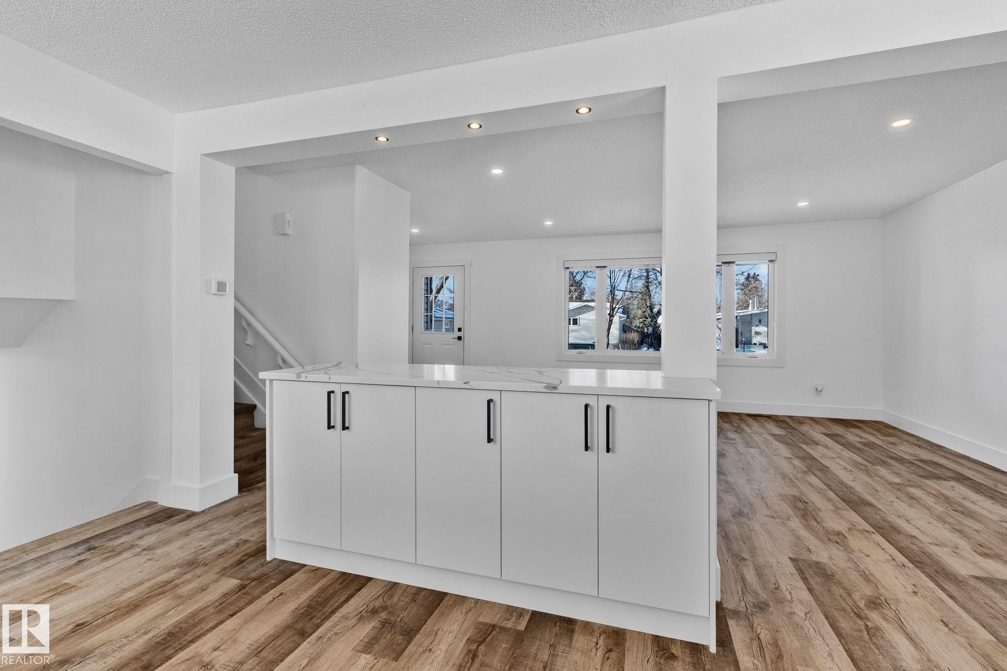 16 Larose Drive, St. Albert, AB - Indoor Photo Showing Other Room