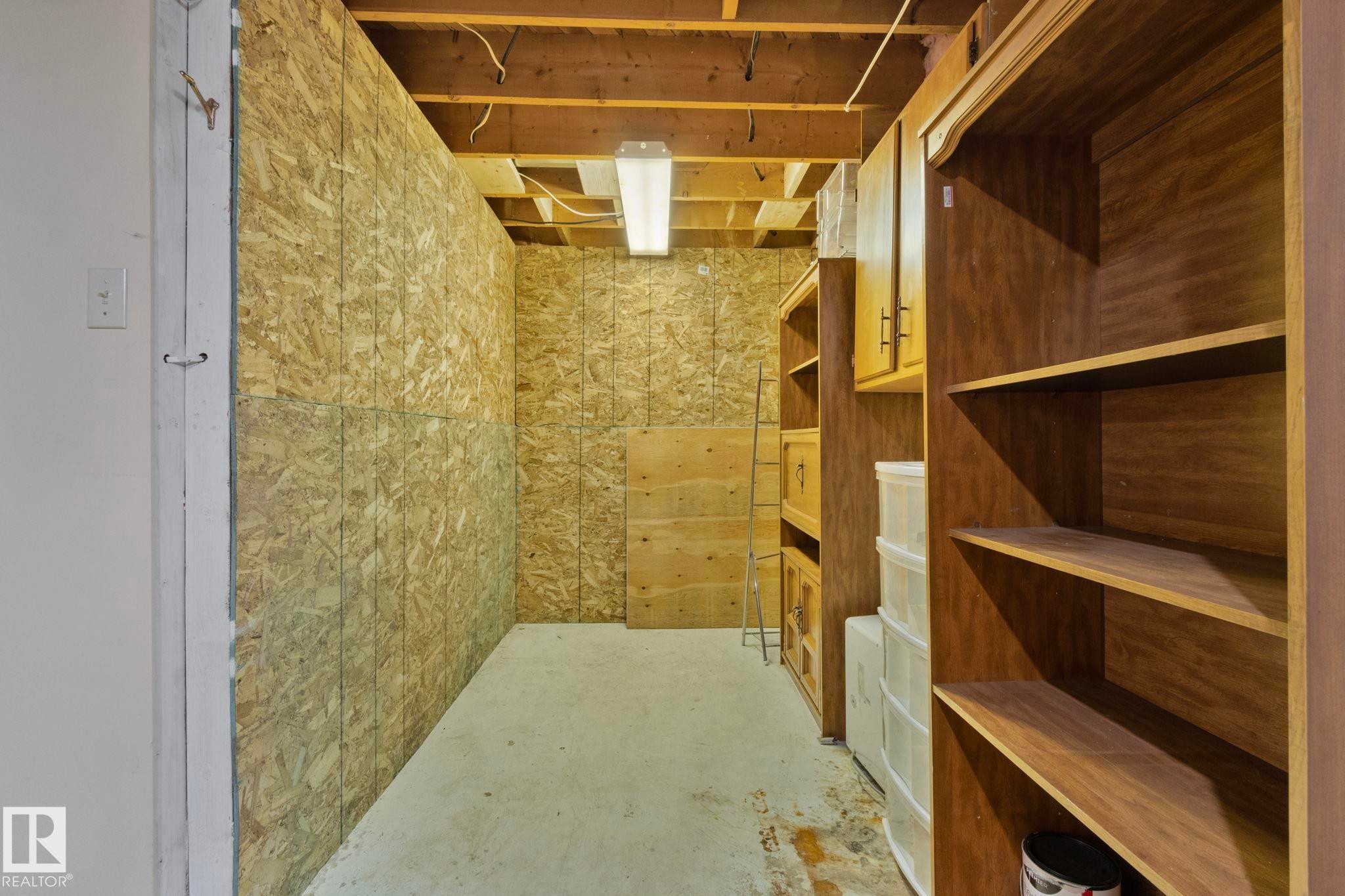 16 Larose Drive, St. Albert, AB - Indoor Photo Showing Other Room