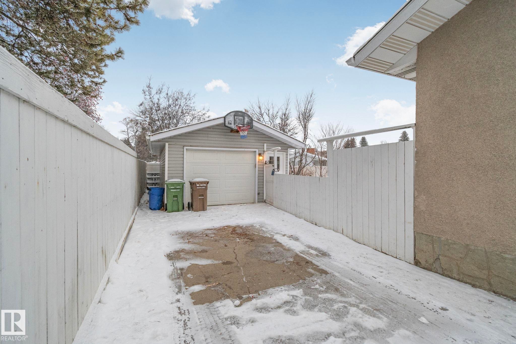 16 Larose Drive, St. Albert, AB - Outdoor With Exterior