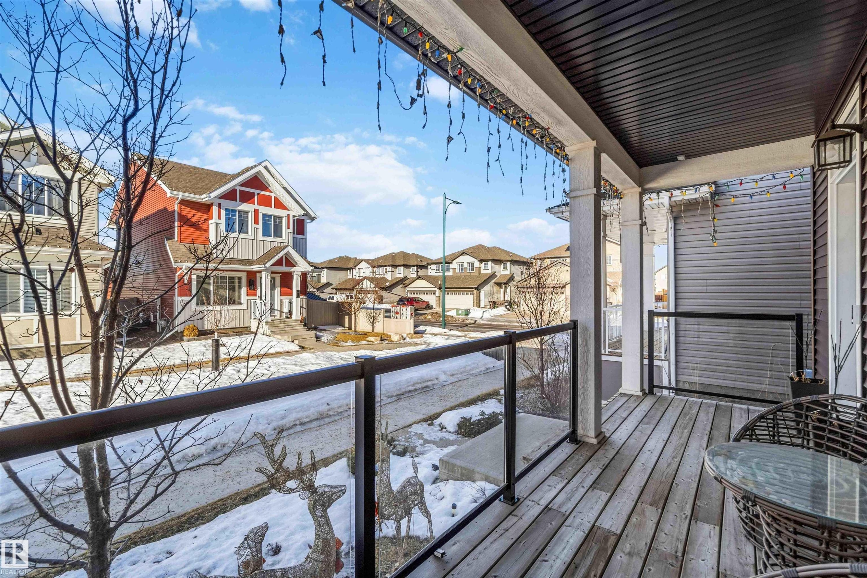 Snow covered back of property featuring a residential view - 1908 25 Street, Edmonton, AB - Outdoor